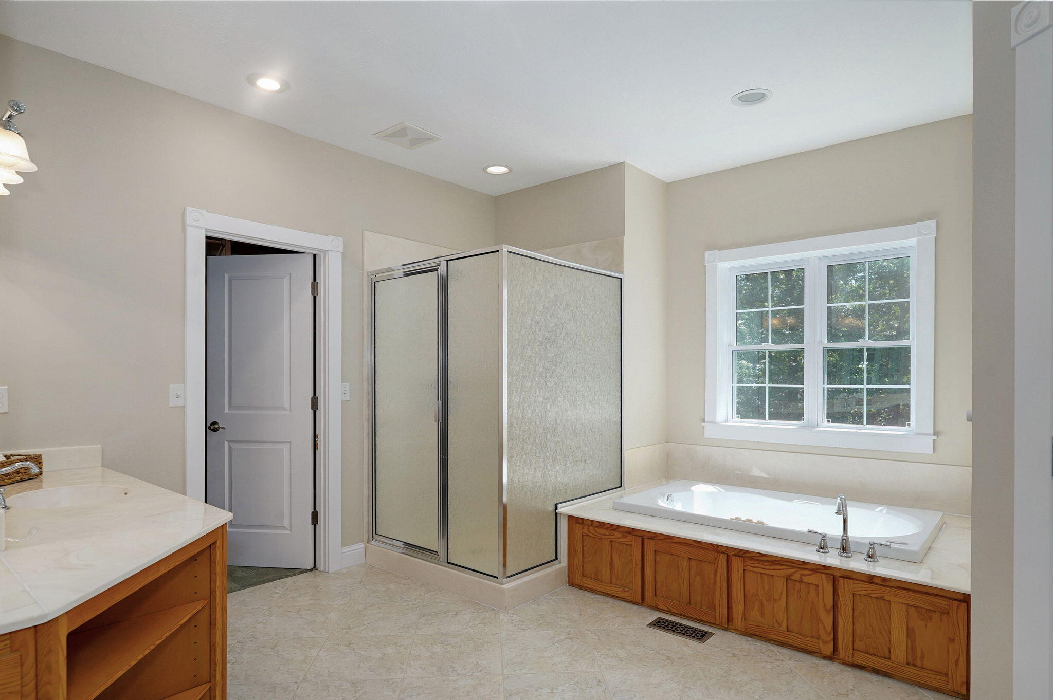 property viewer photo 33