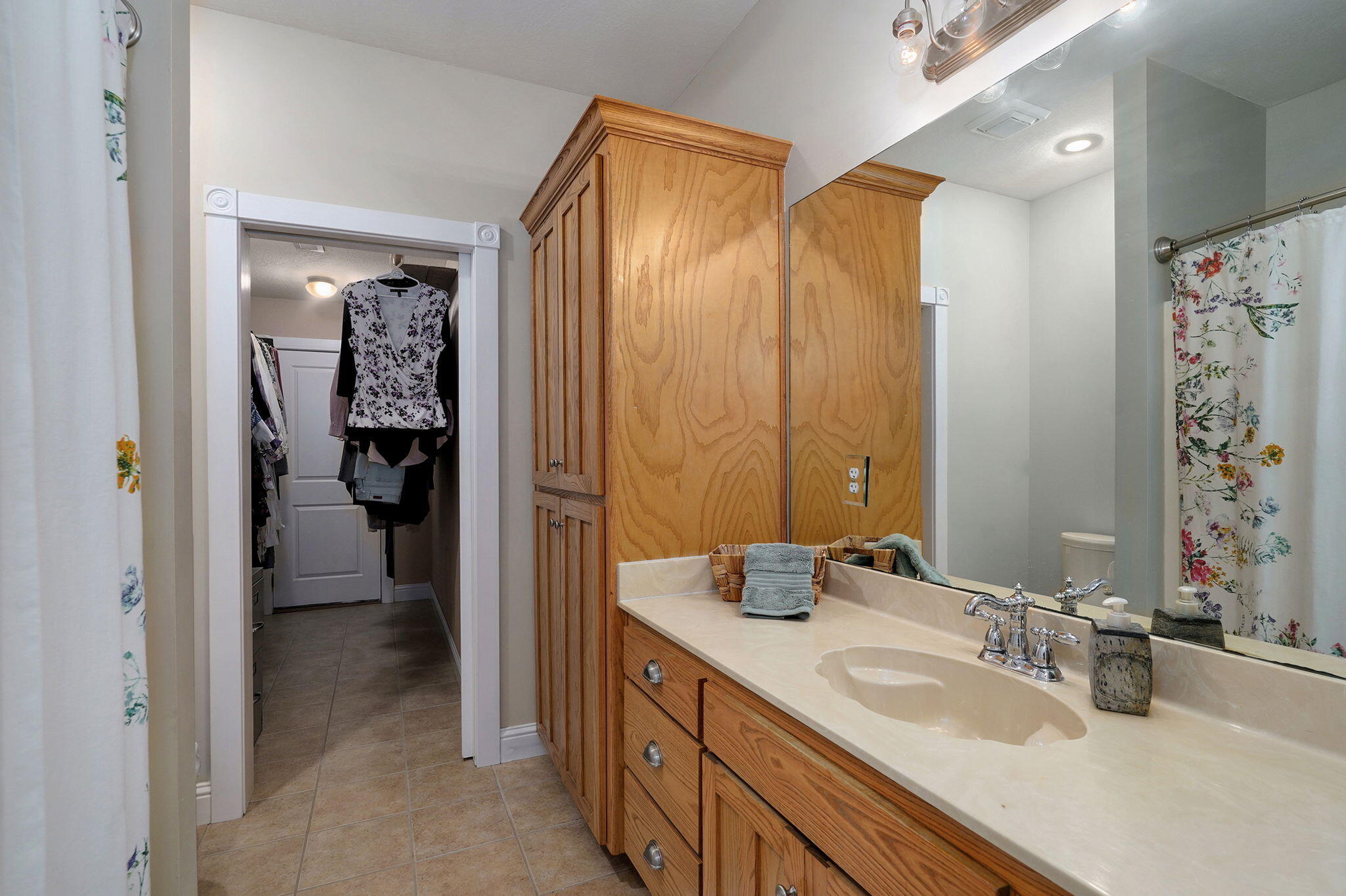 property viewer photo 43