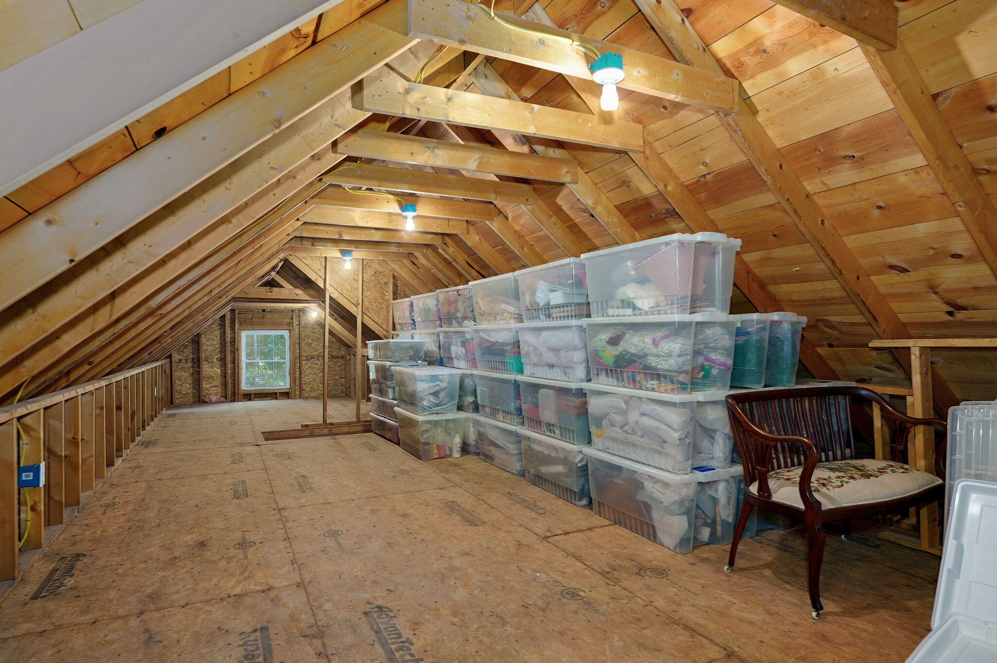 property viewer photo 45
