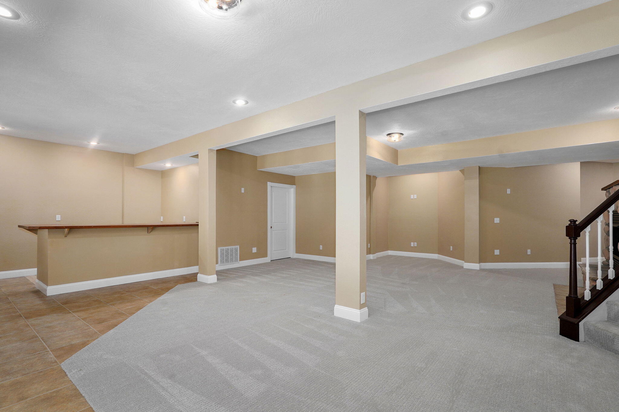 property viewer photo 51