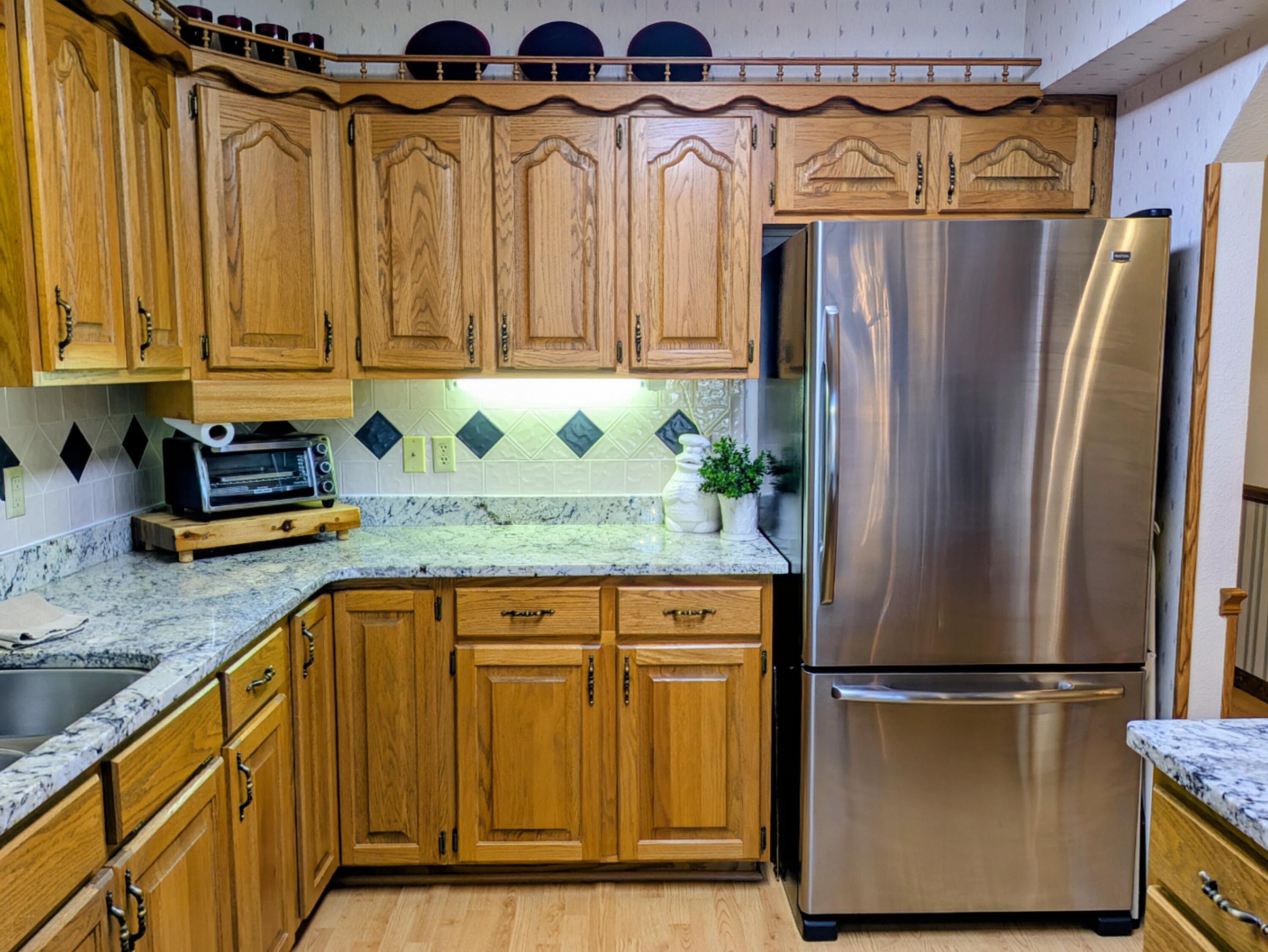main property photo 28