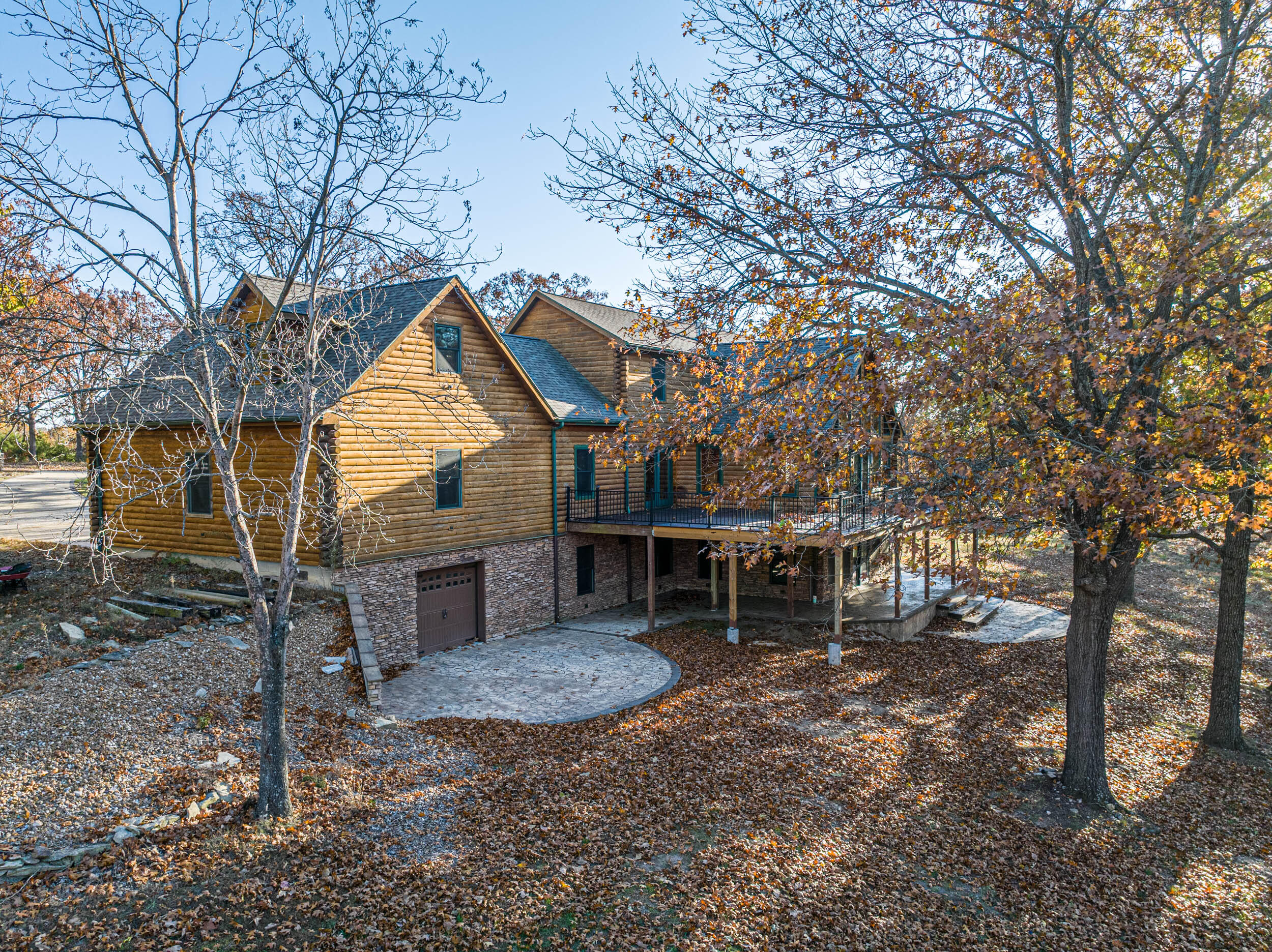 main property photo 10
