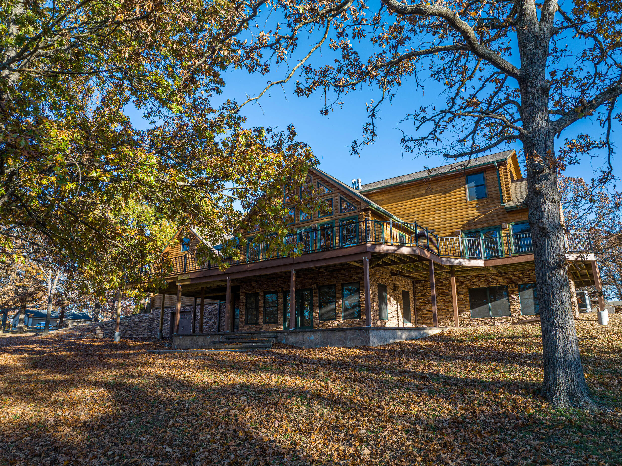 main property photo 6