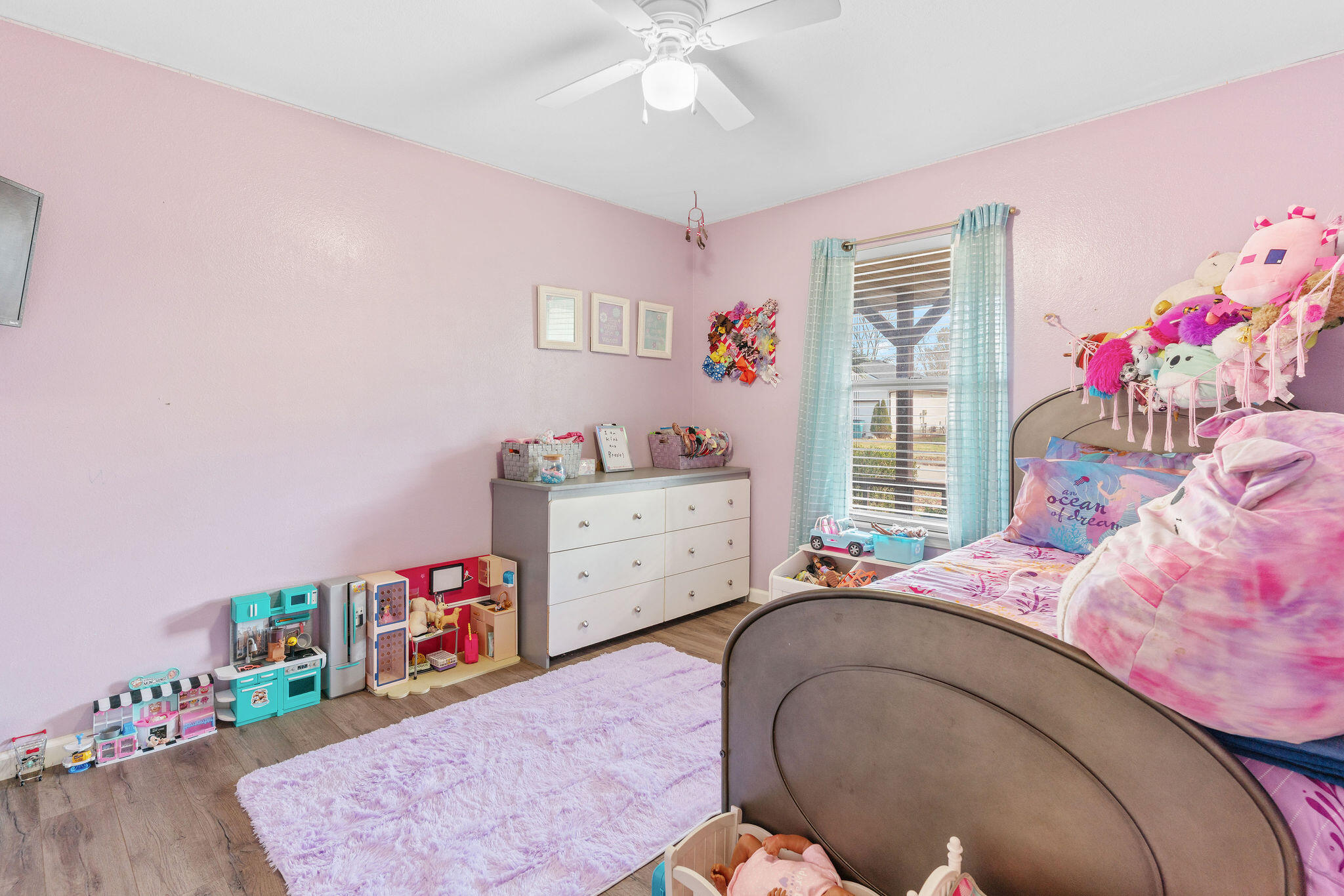 property viewer photo 18
