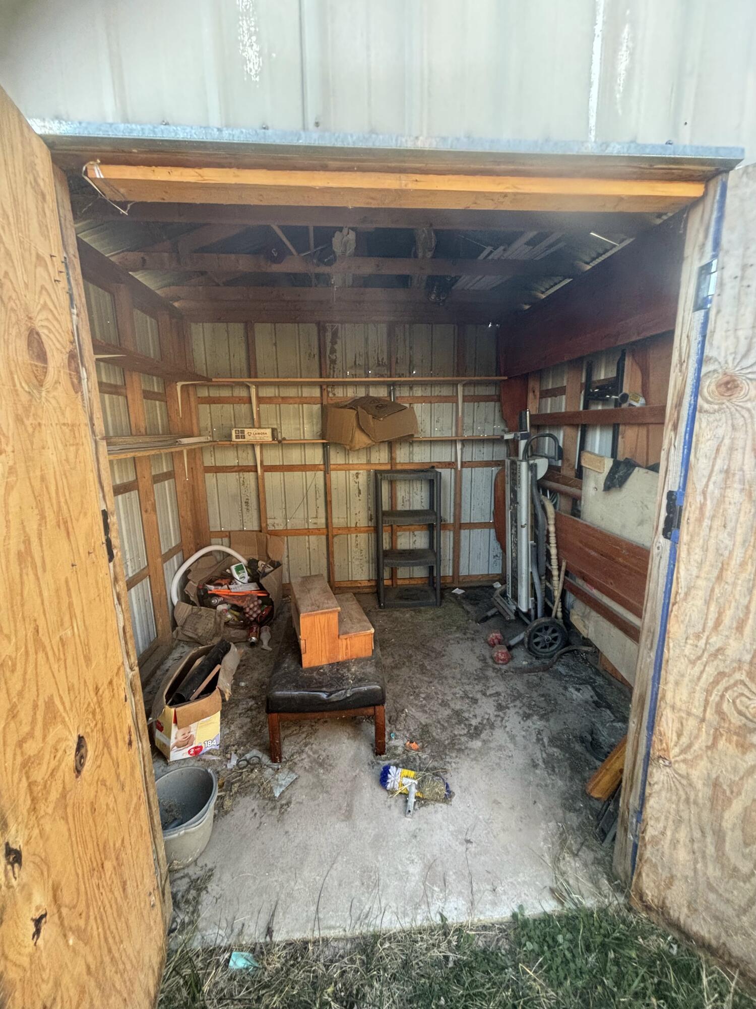 main property photo 12