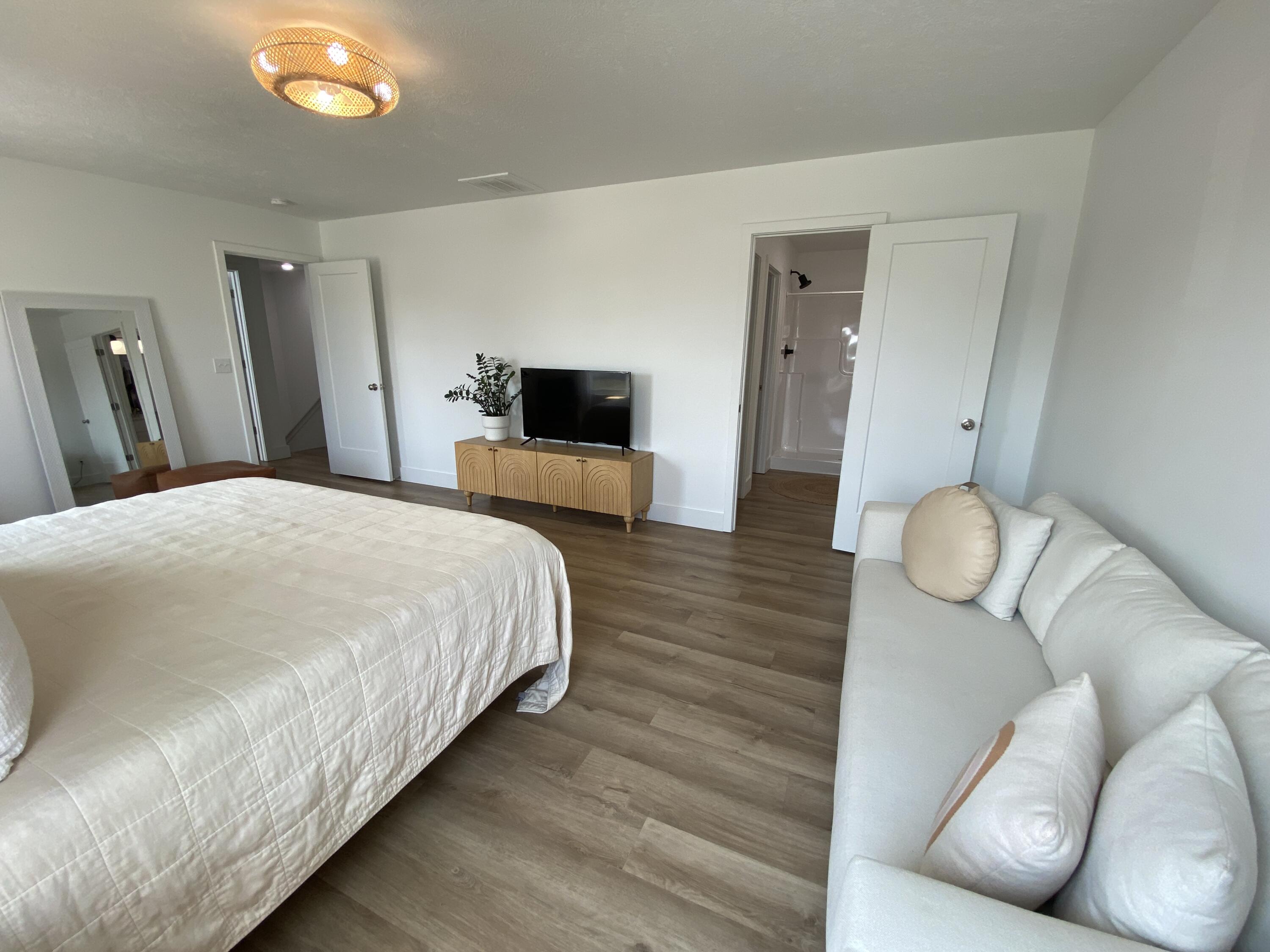 property viewer photo 17