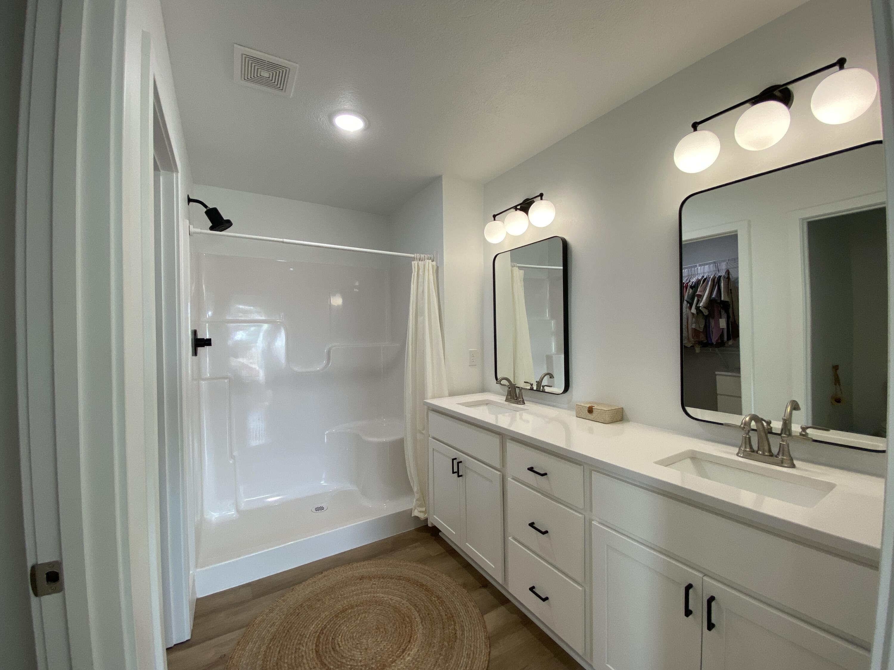 property viewer photo 19