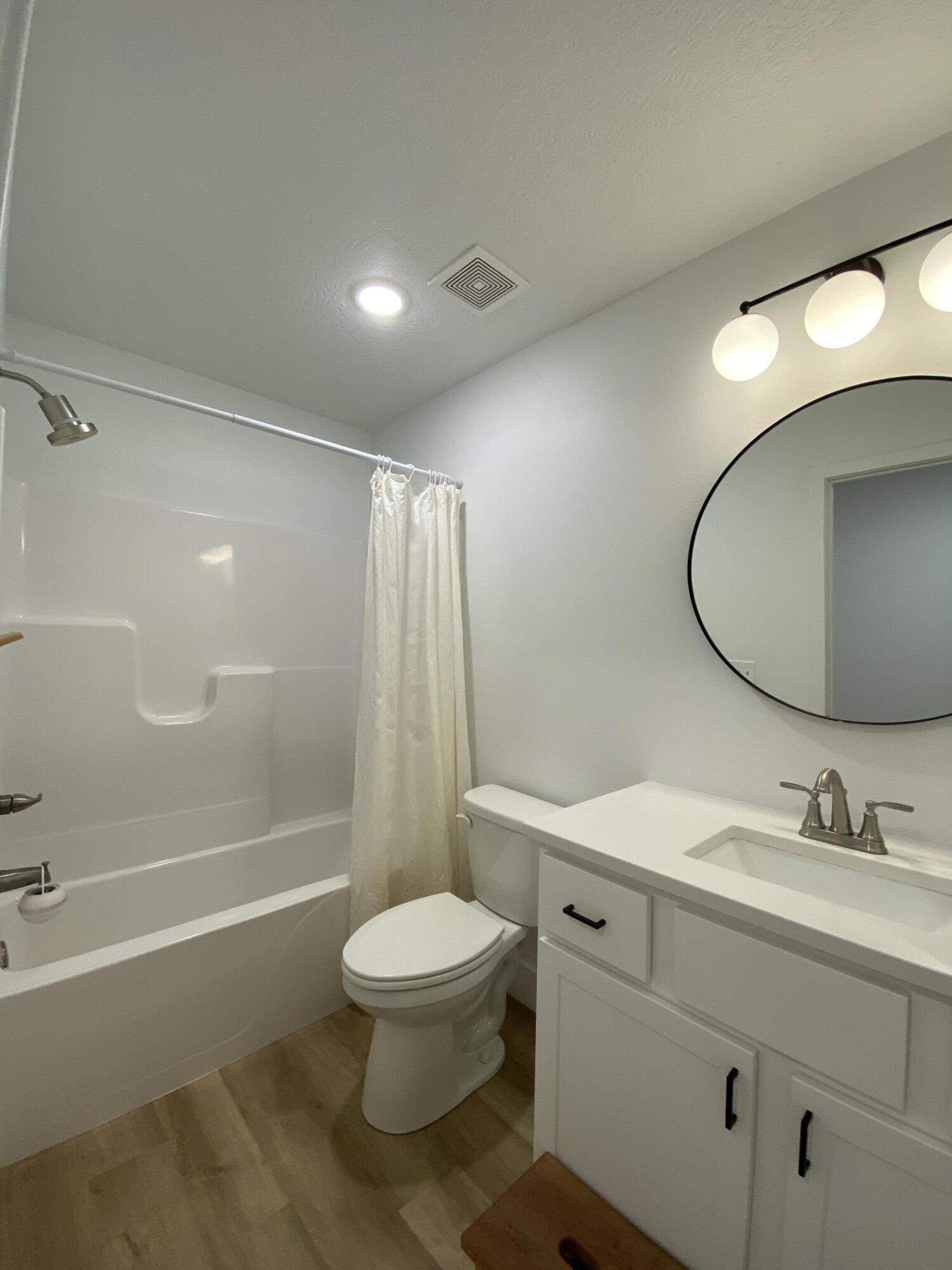 property viewer photo 24