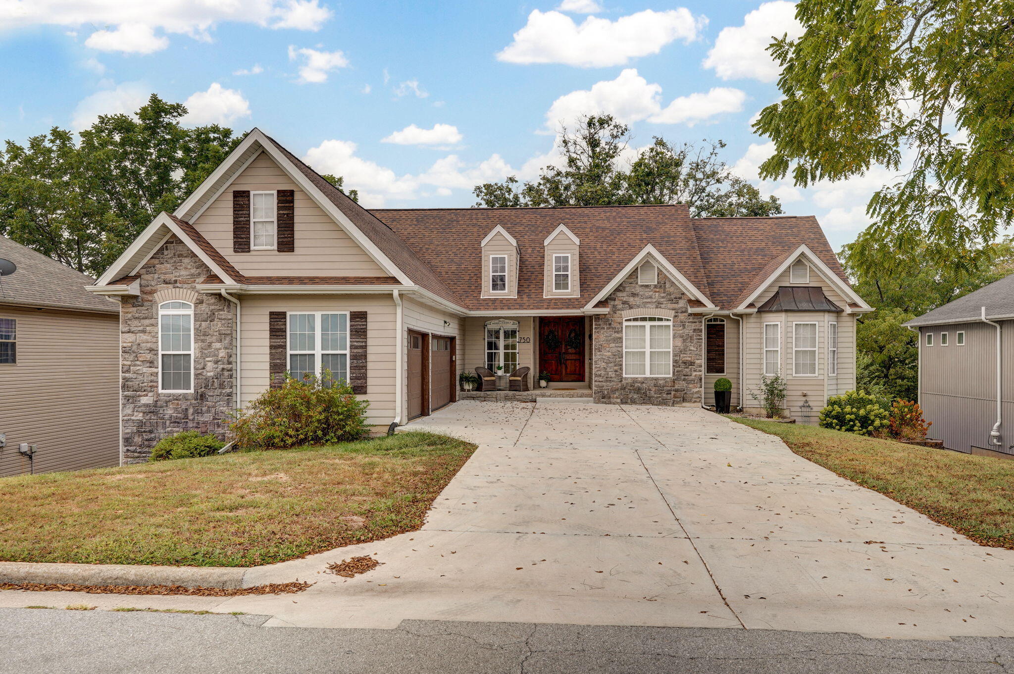 property viewer photo 1