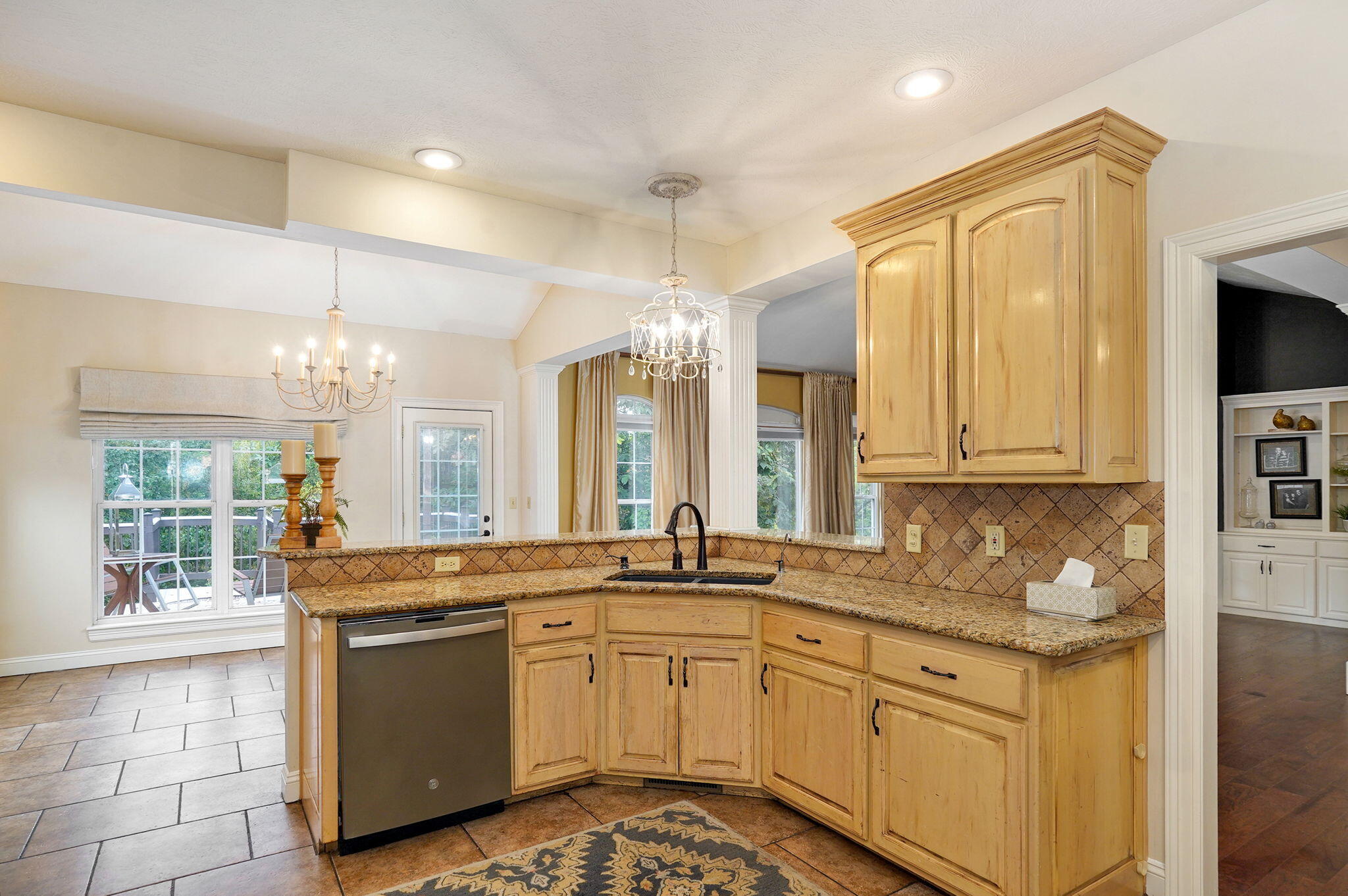 property viewer photo 13
