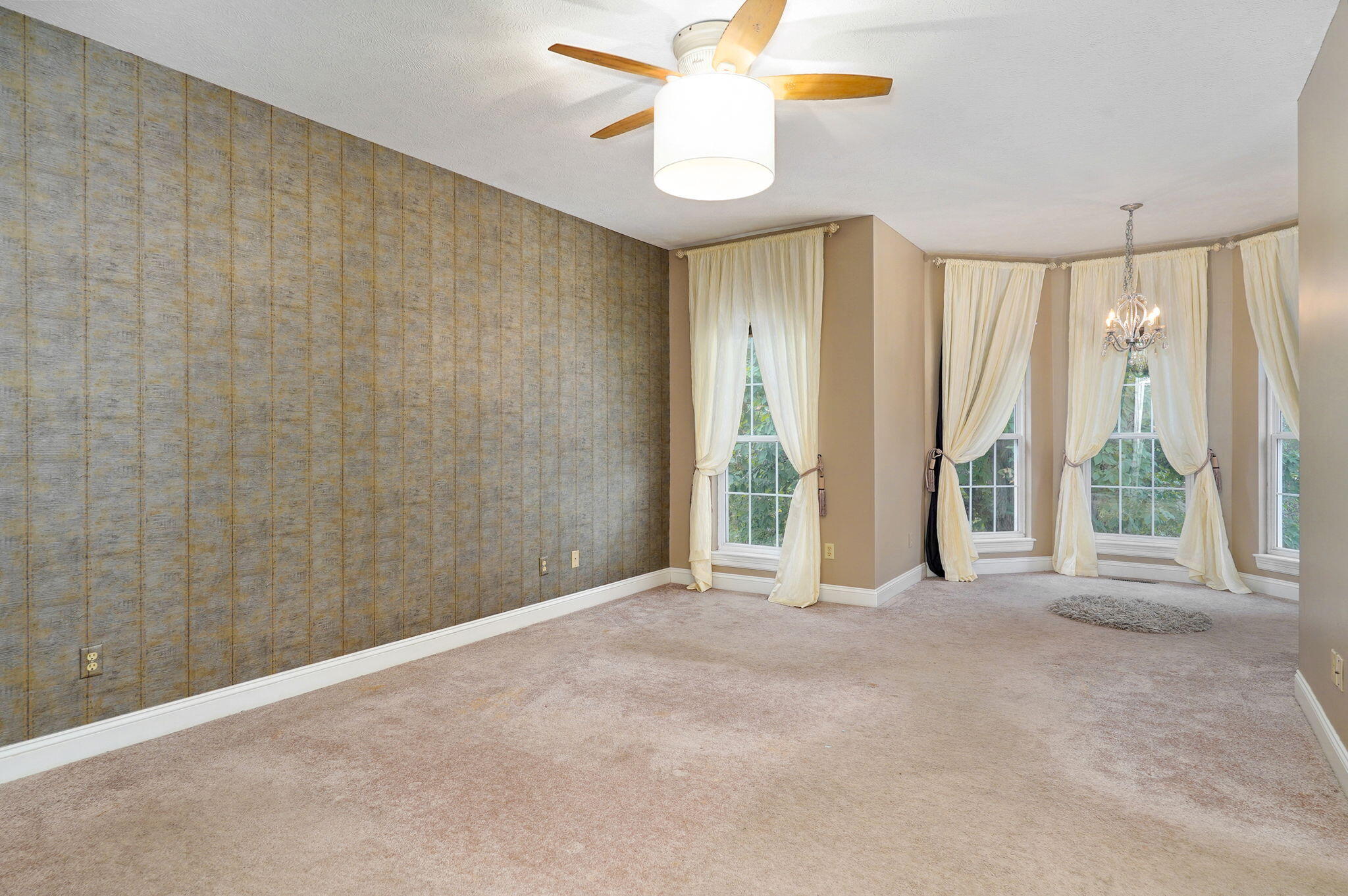 property viewer photo 18
