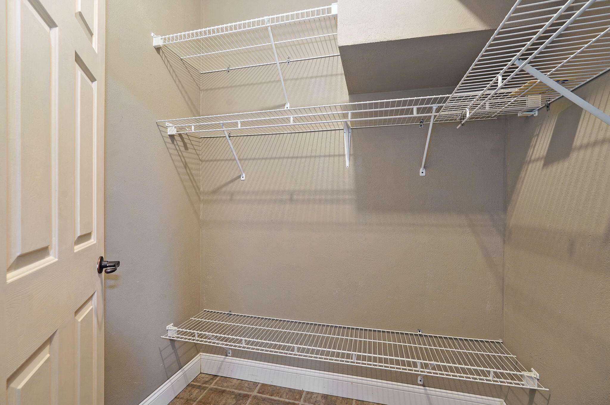 property viewer photo 42
