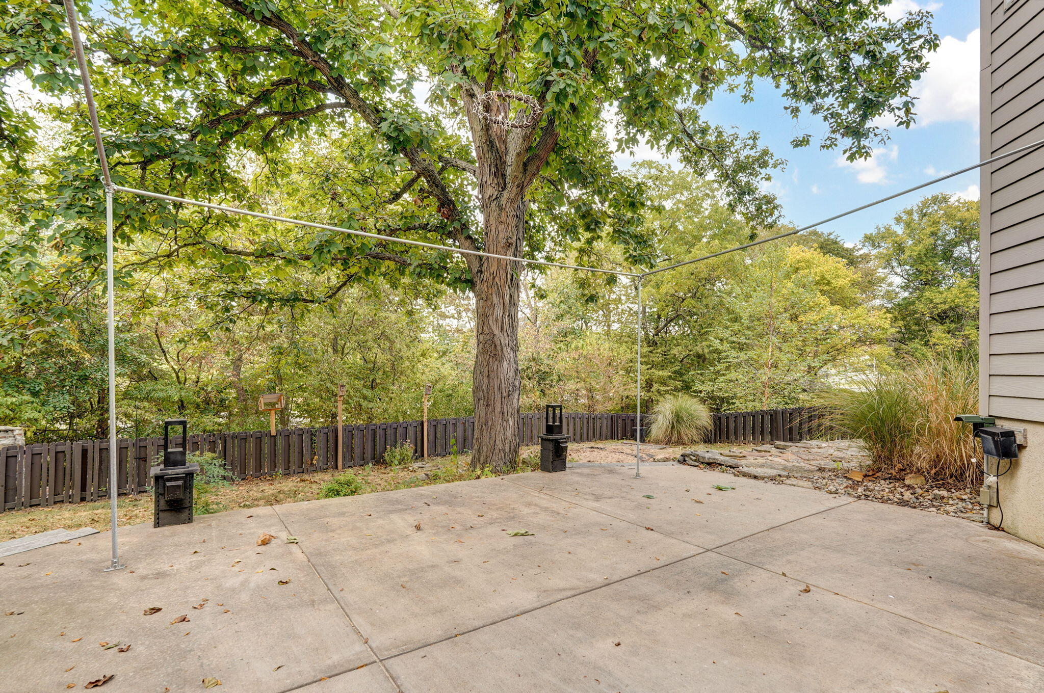 property viewer photo 48
