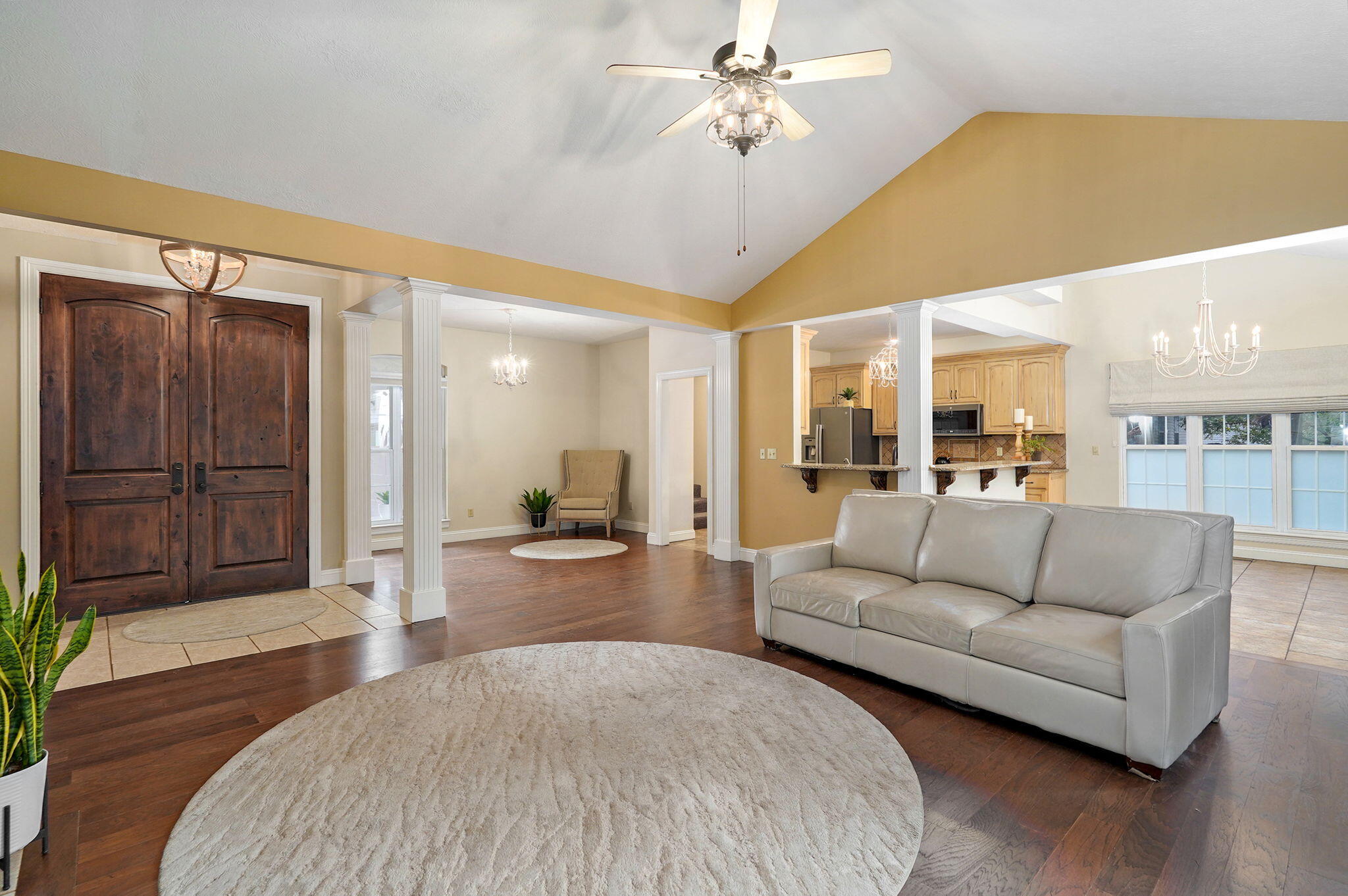 property viewer photo 6