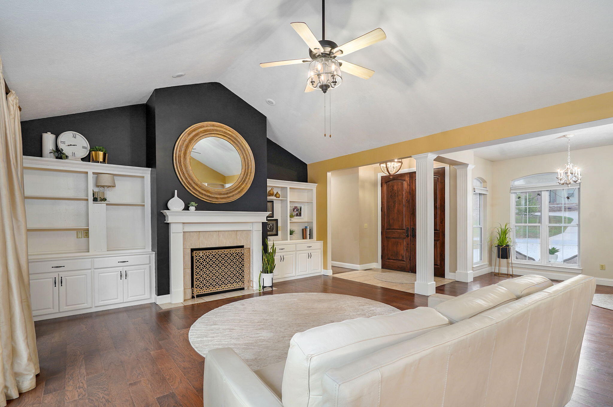 property viewer photo 7