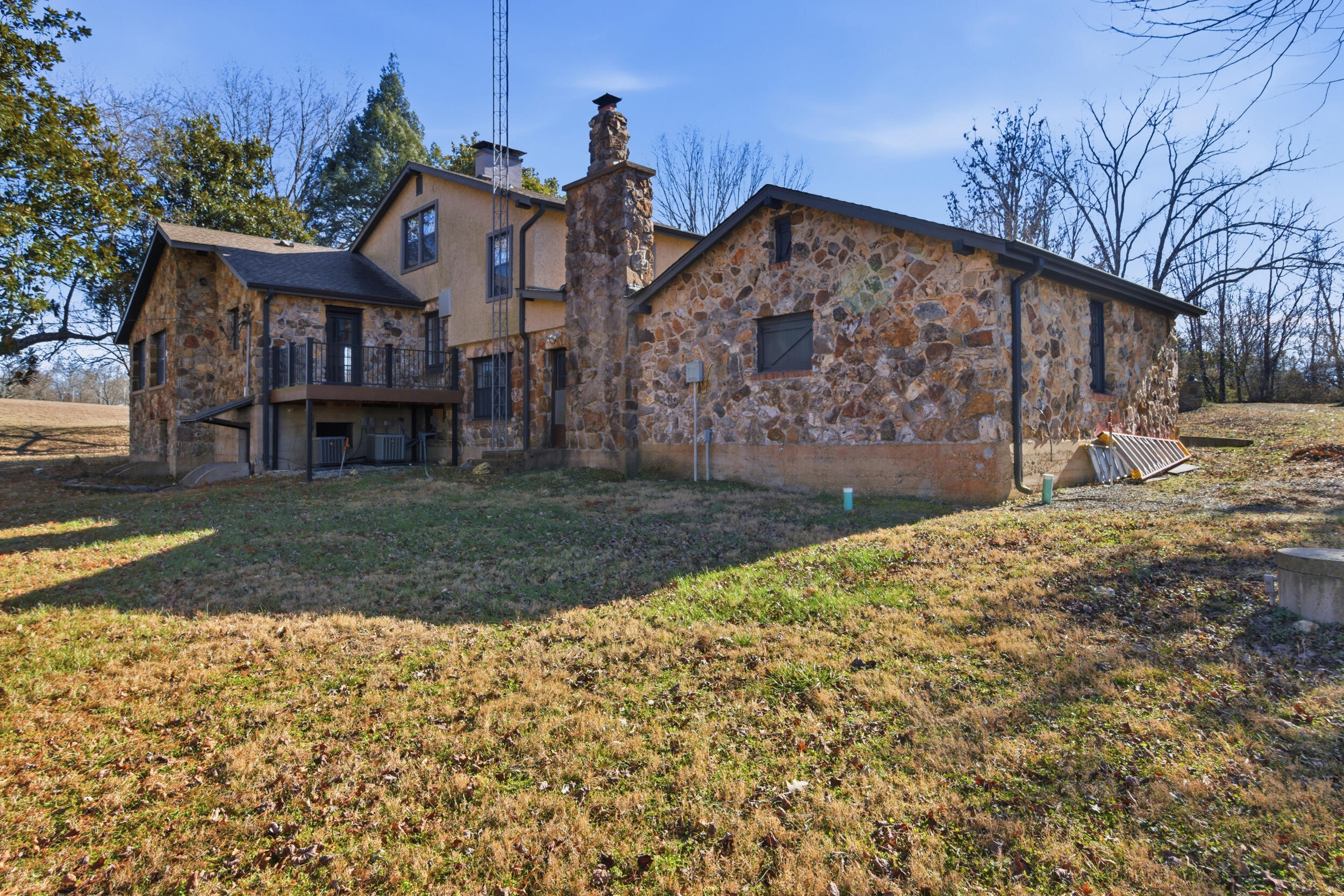 main property photo 48