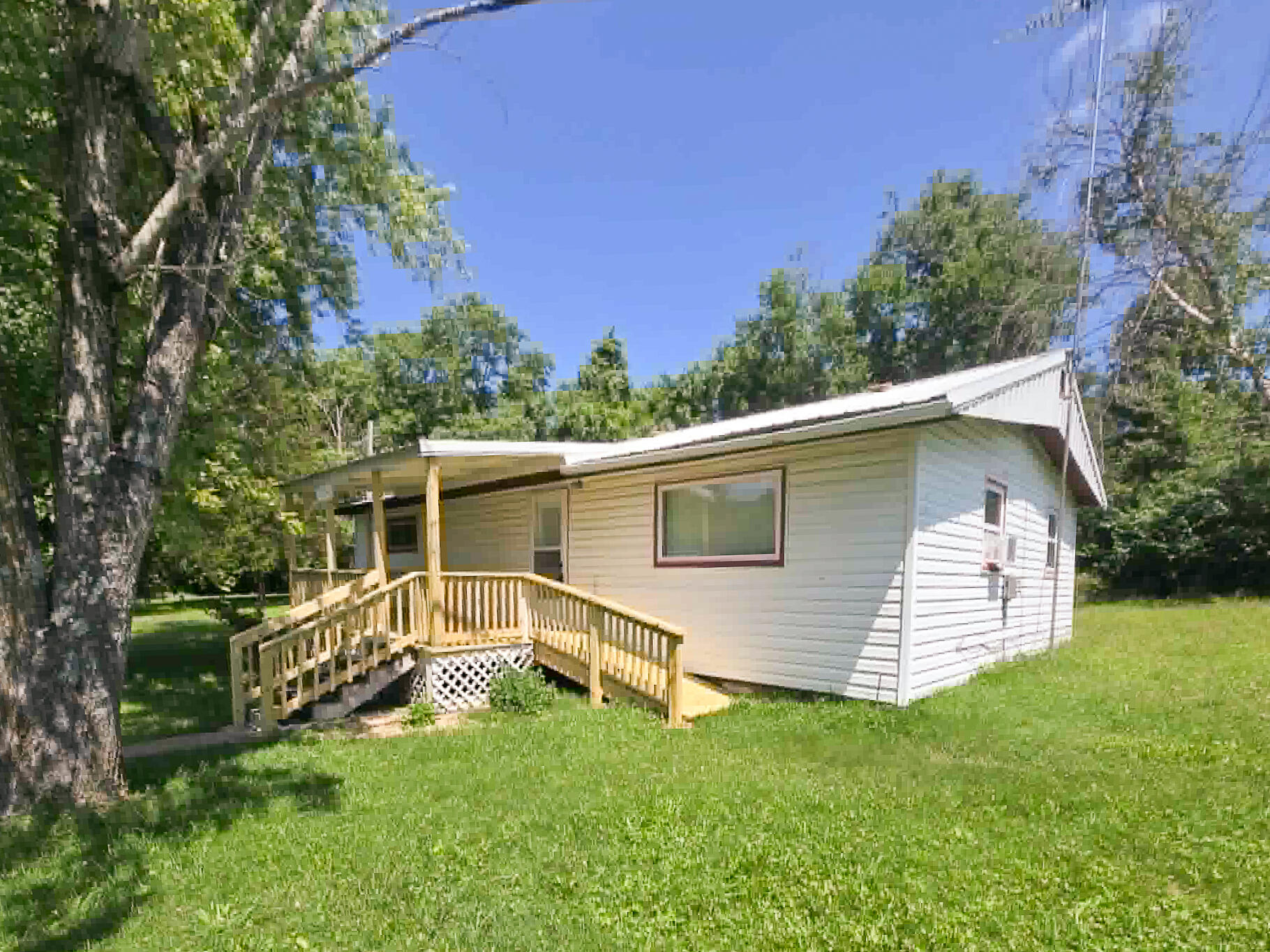 main property photo 12