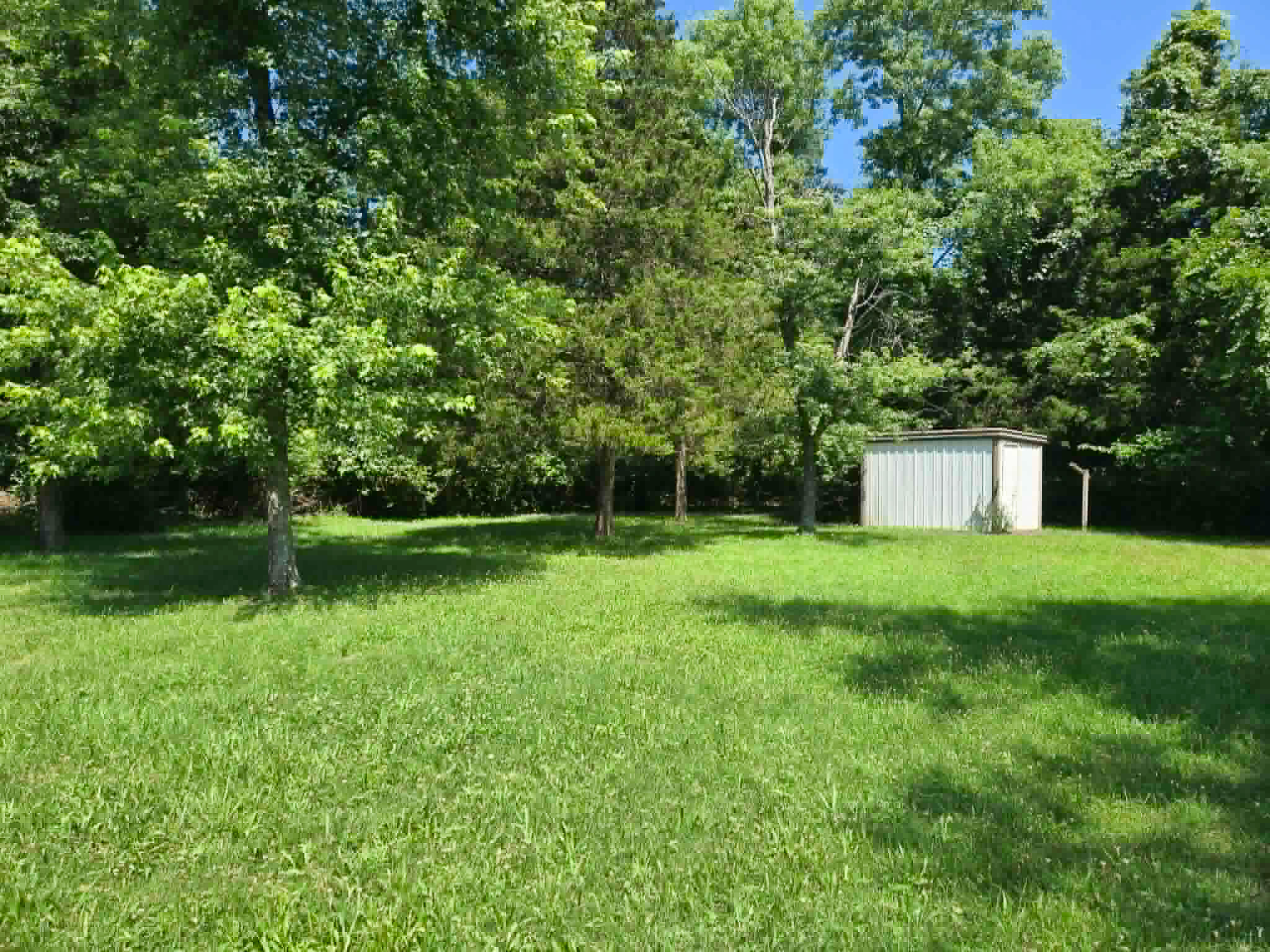 main property photo 18