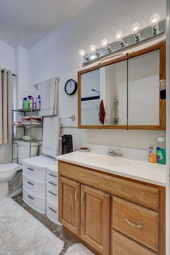 property viewer photo 10