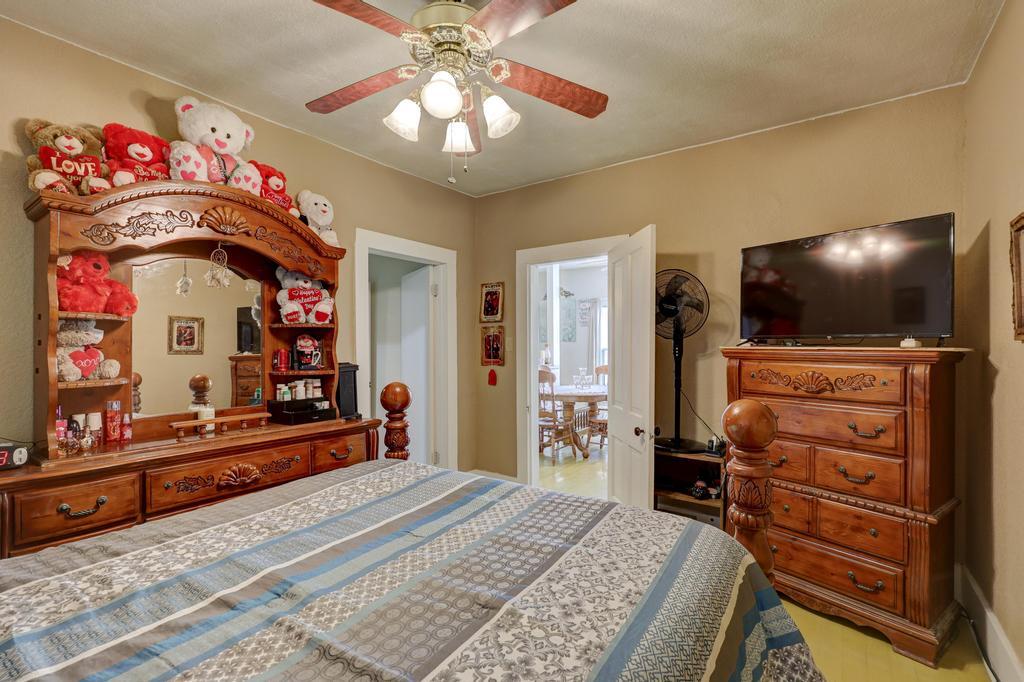 property viewer photo 12