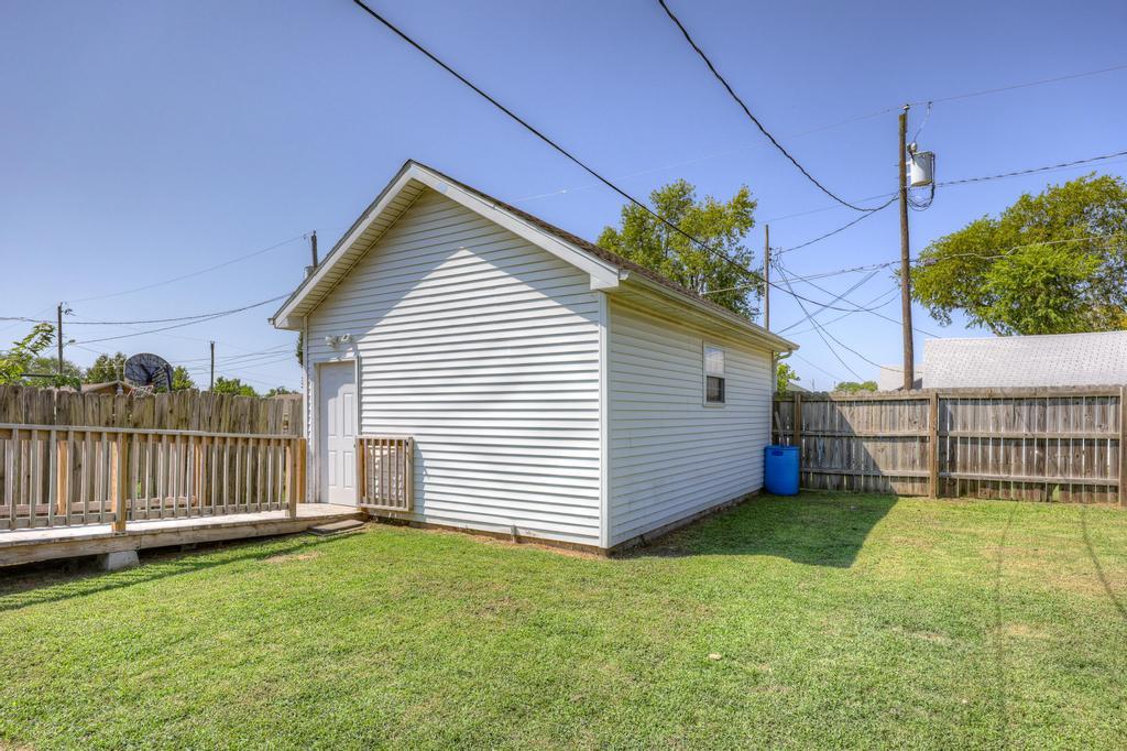 property viewer photo 18