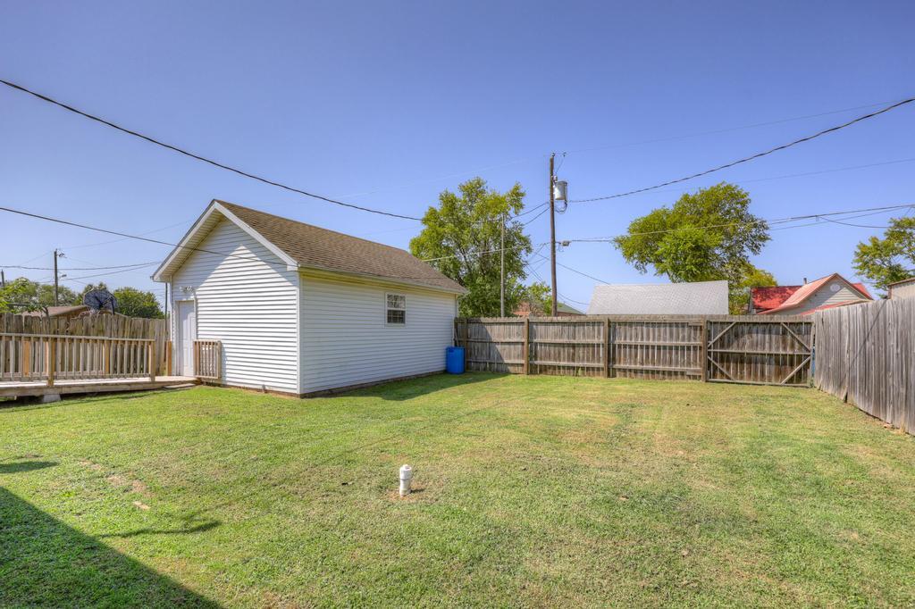 property viewer photo 19