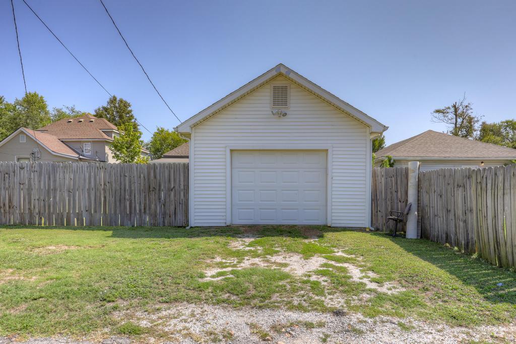 property viewer photo 20