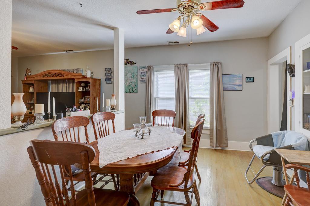 property viewer photo 4