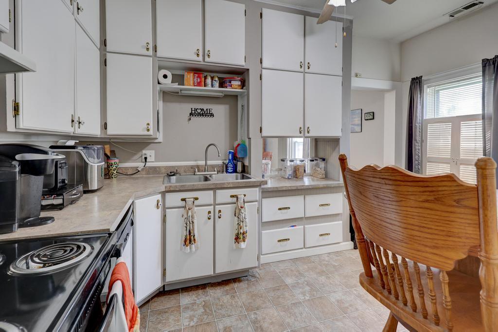 property viewer photo 7