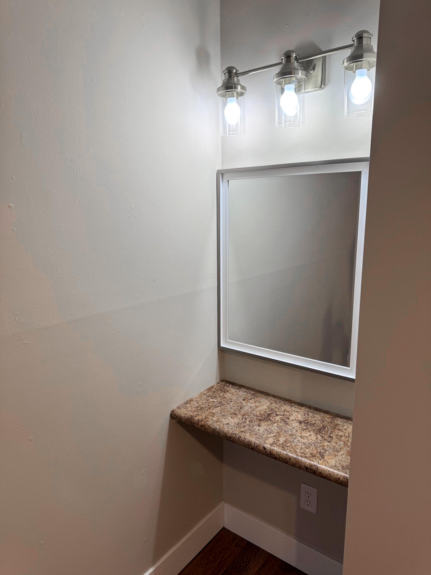 property viewer photo 23