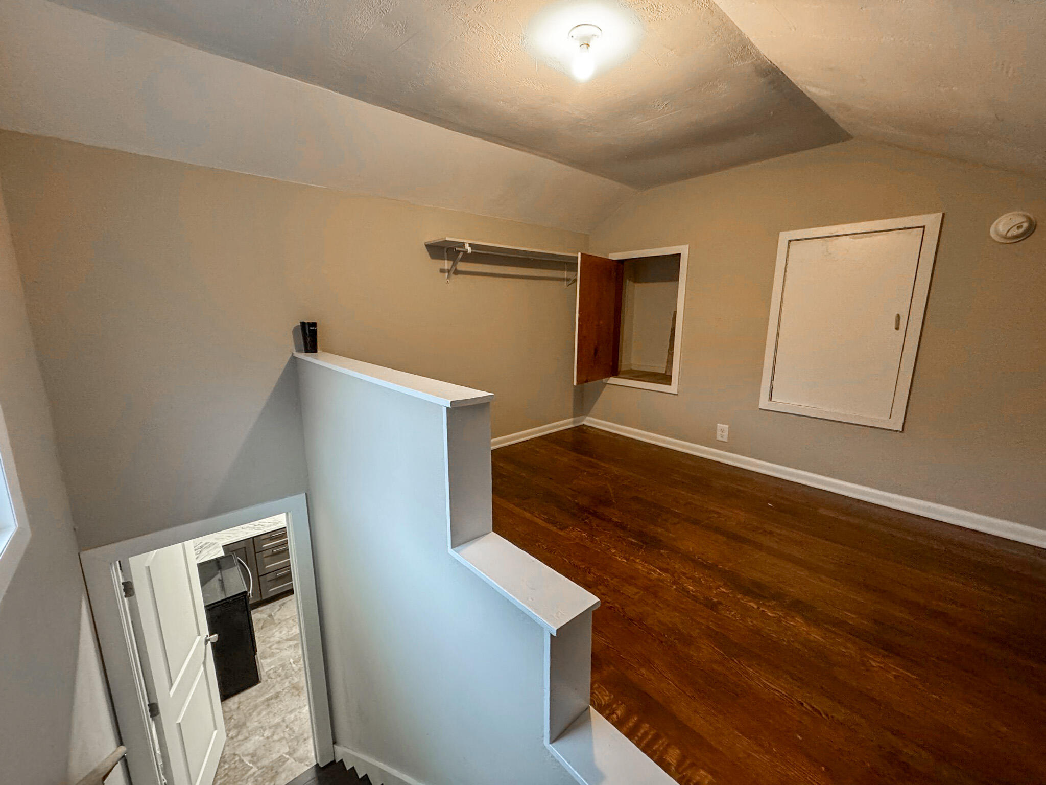 property viewer photo 32