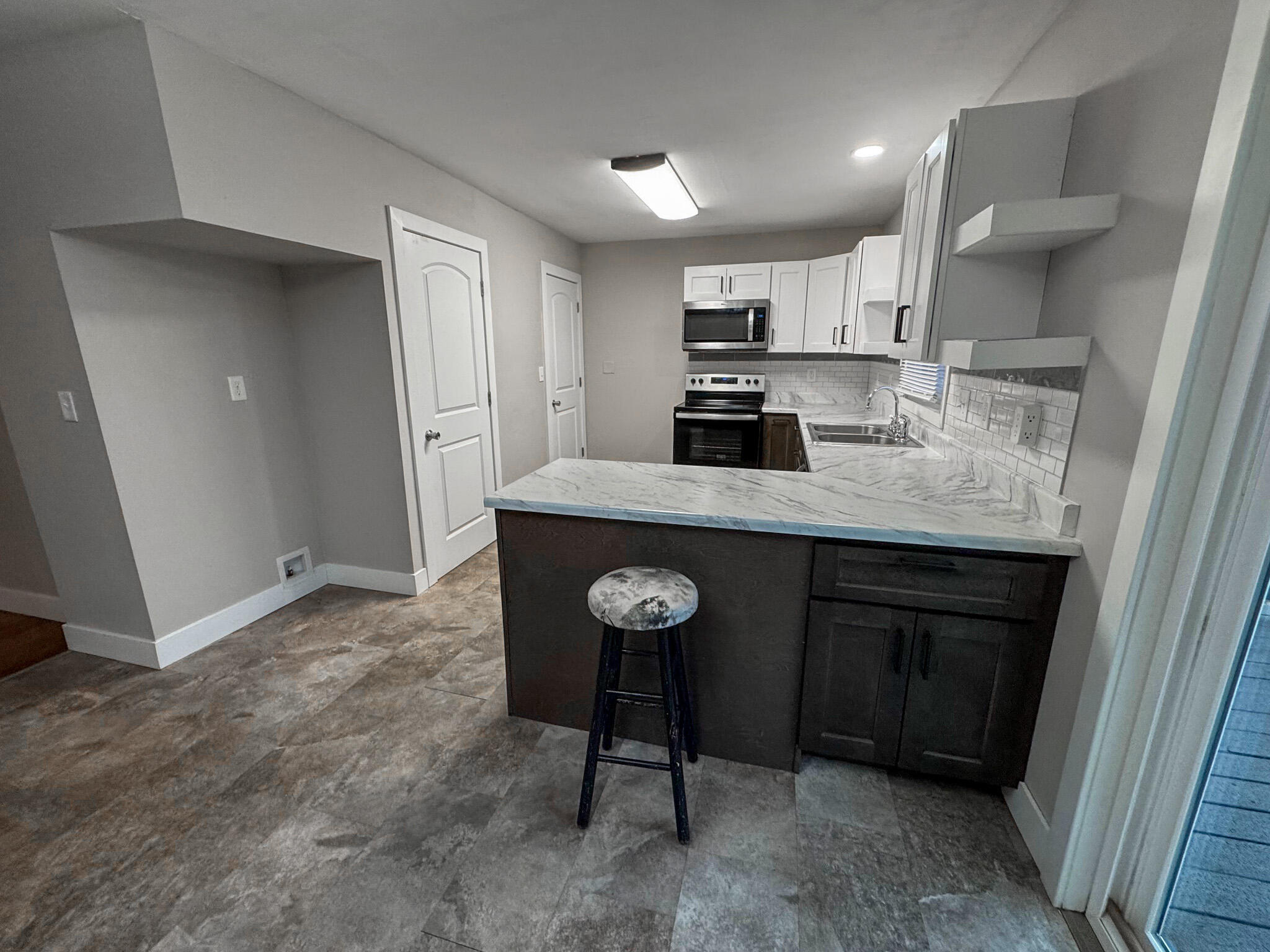 property viewer photo 5
