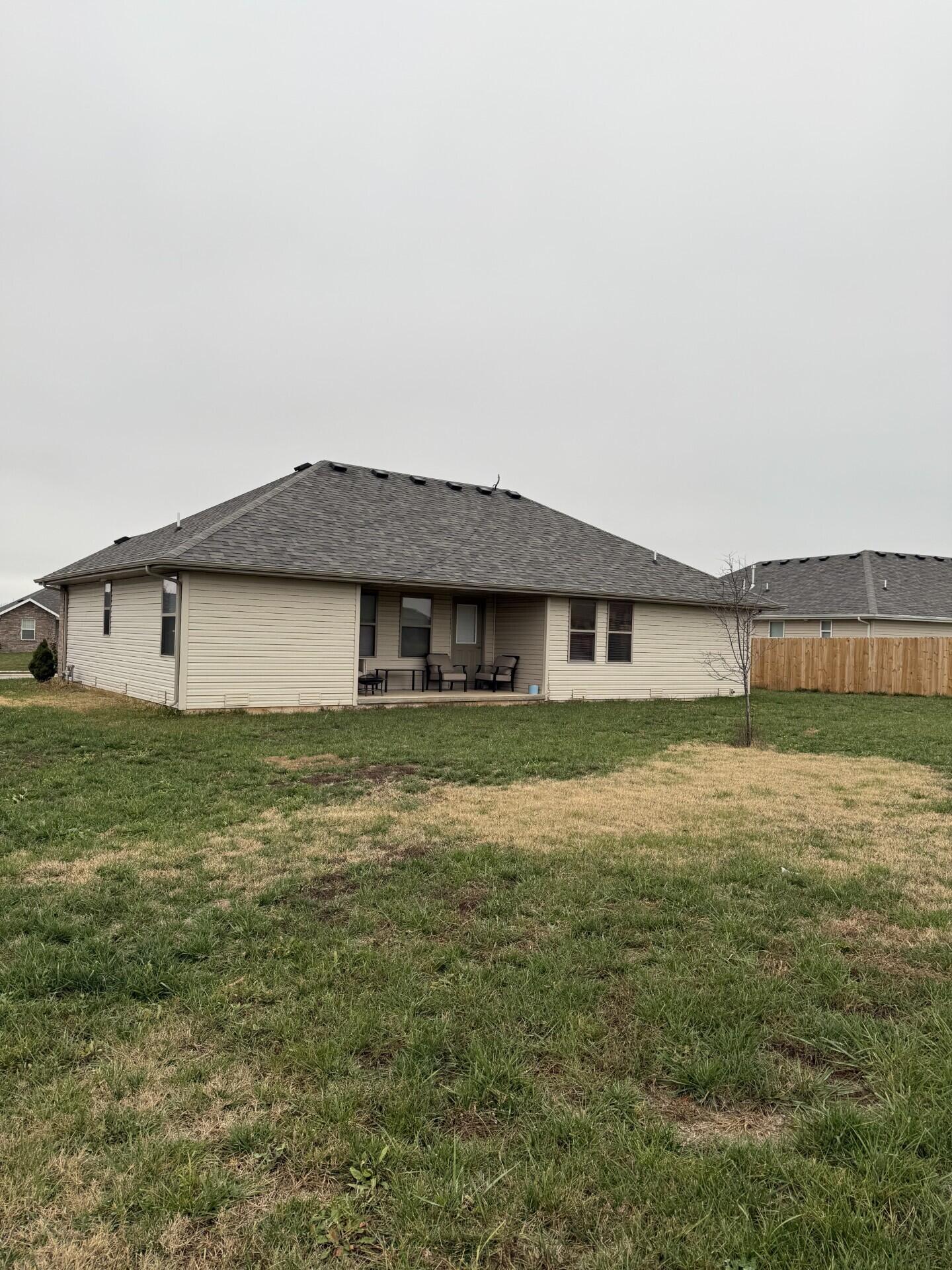property viewer photo 1