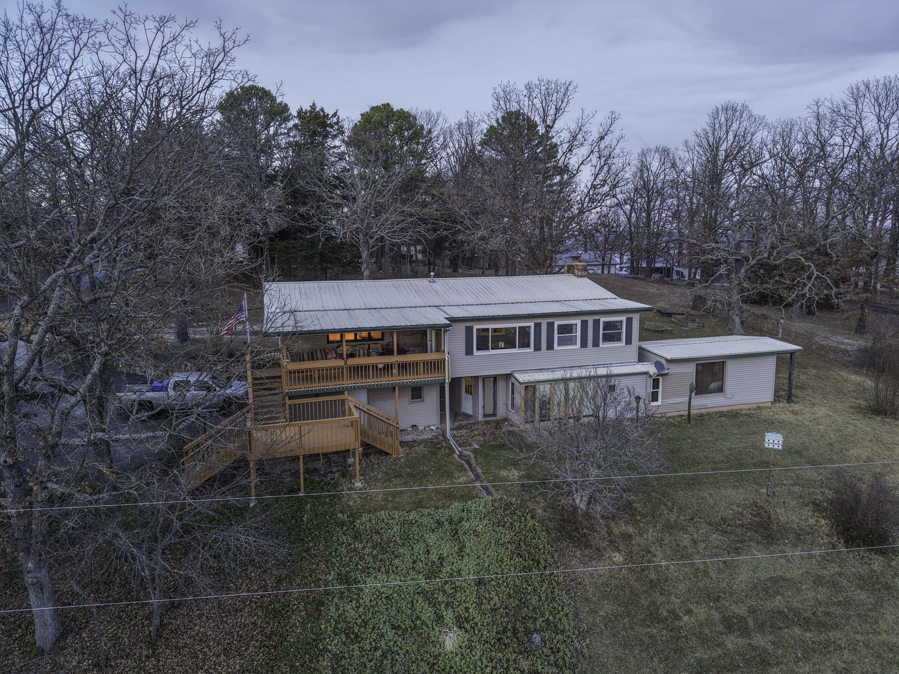 main property photo 6