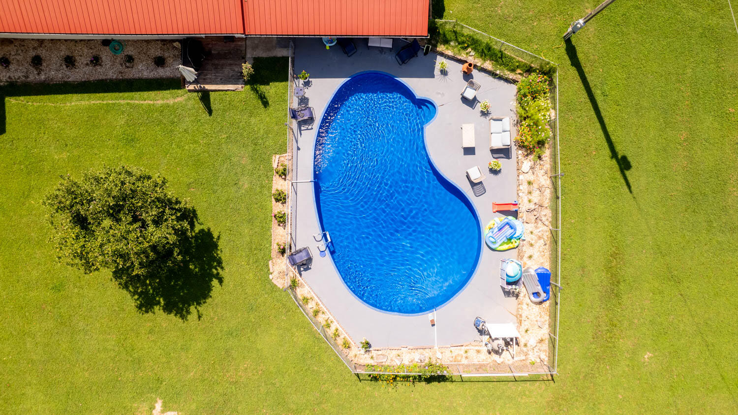 main property photo 91