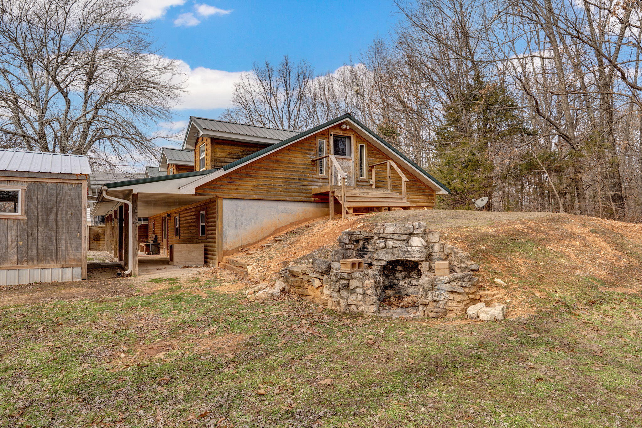 main property photo 5