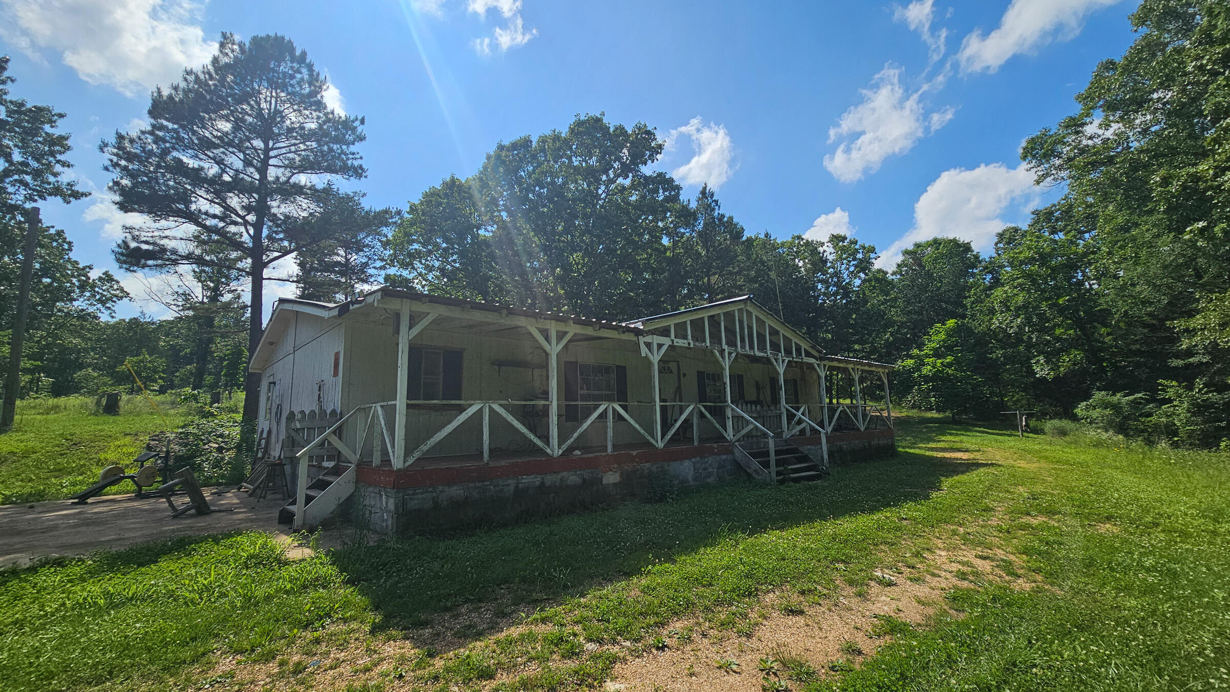 main property photo 12