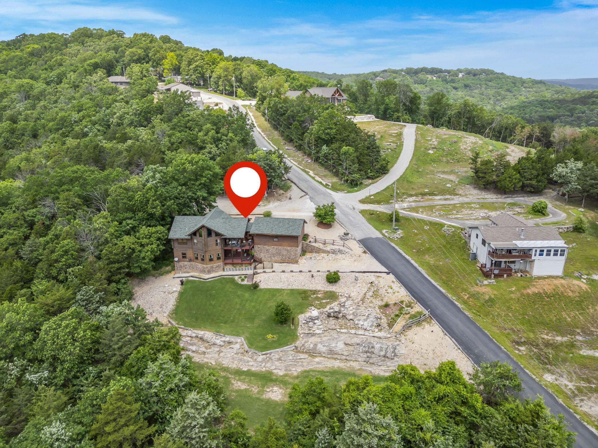 main property photo 40