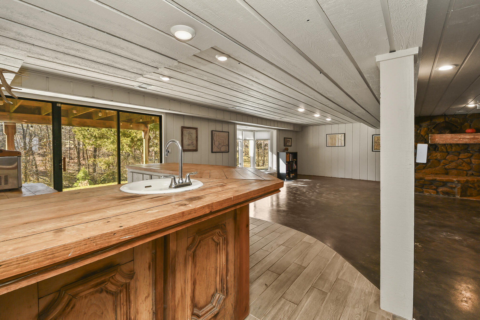 main property photo 58