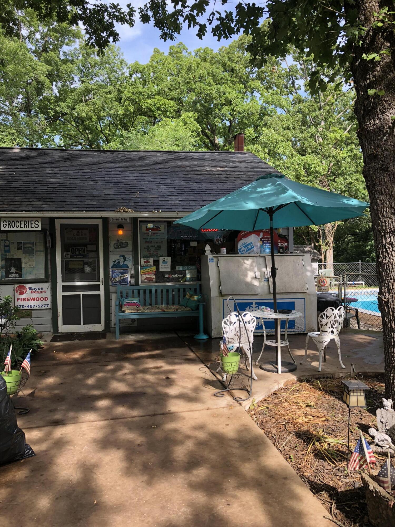 main property photo 51