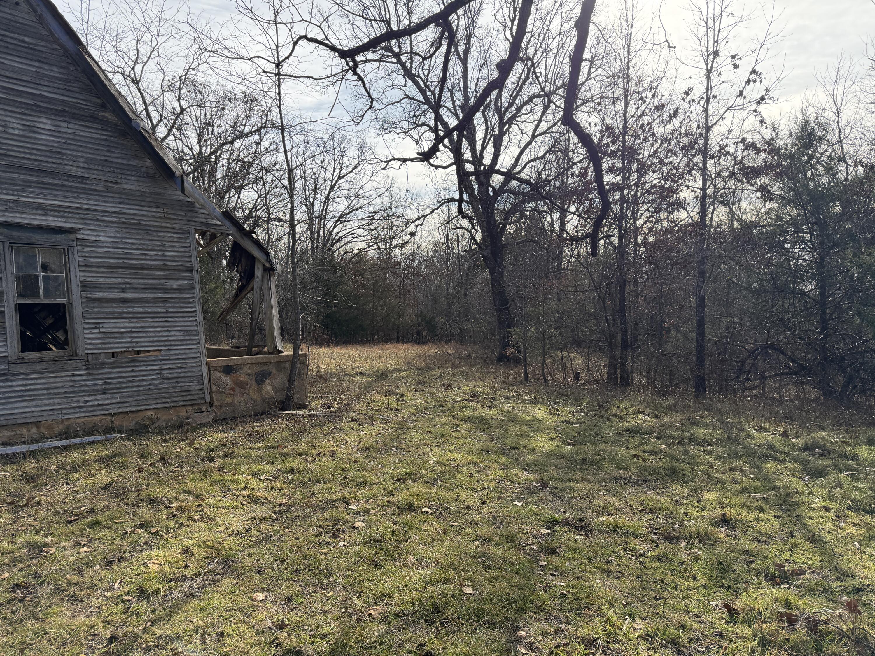 main property photo 6