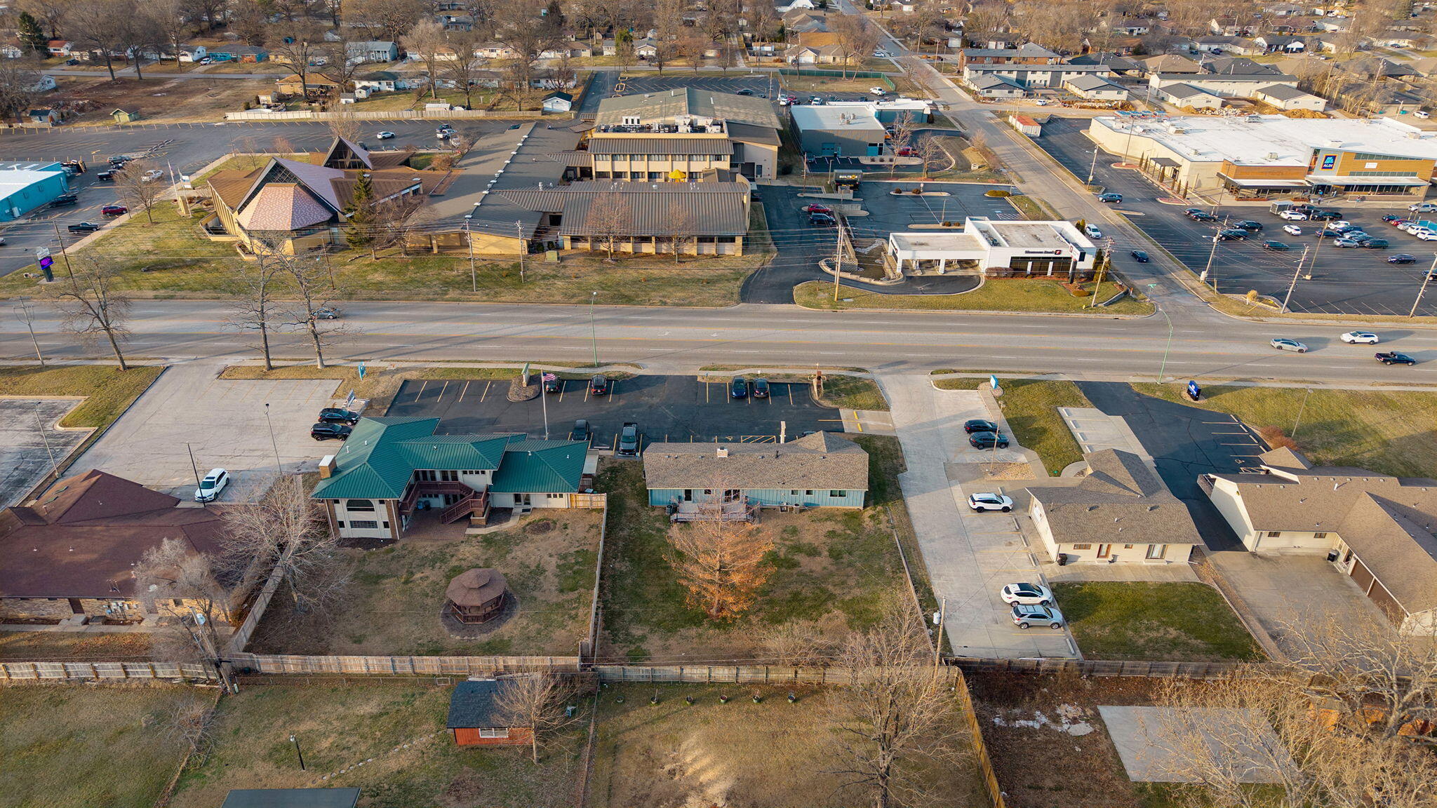 main property photo 12