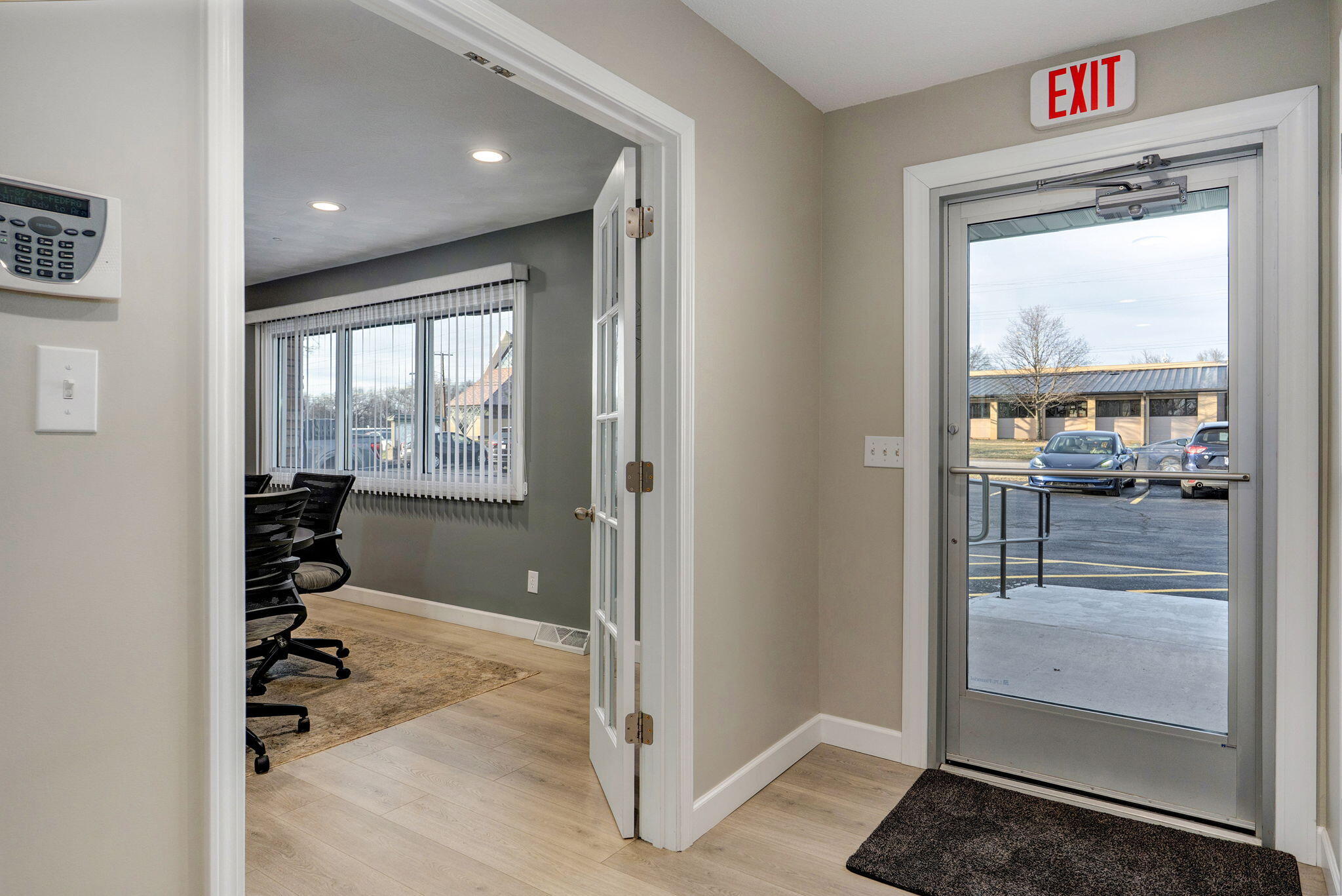 main property photo 19
