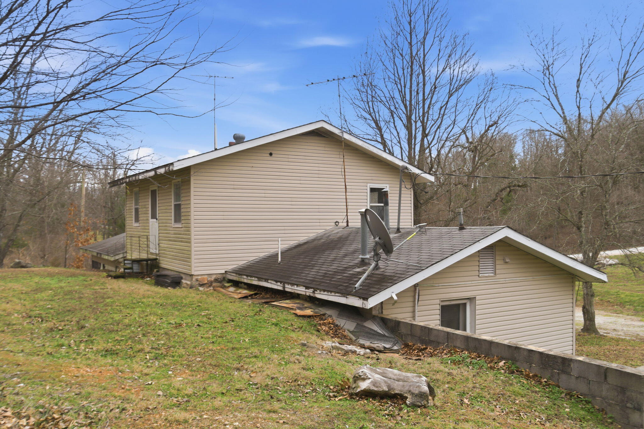 main property photo 21
