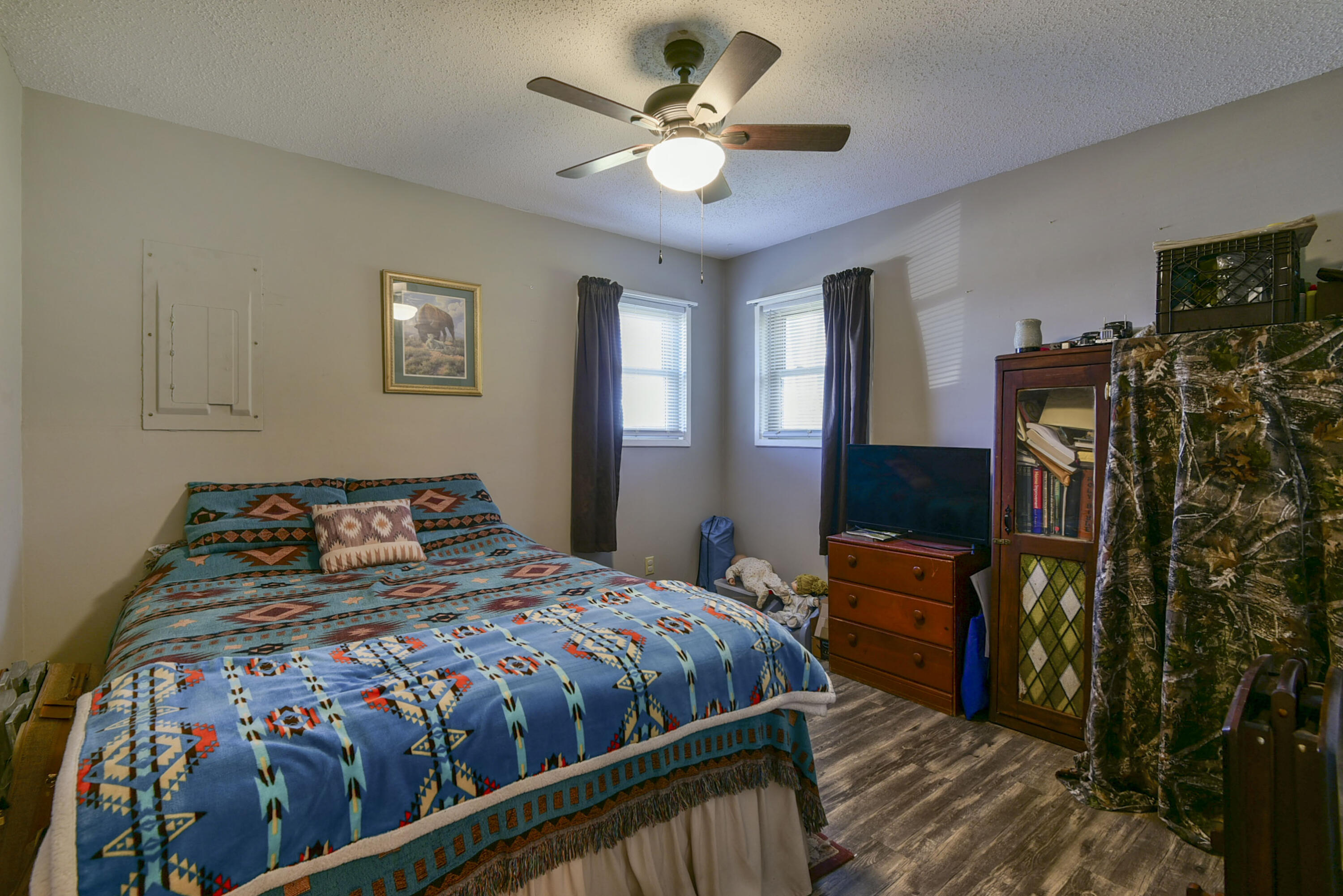 main property photo 23