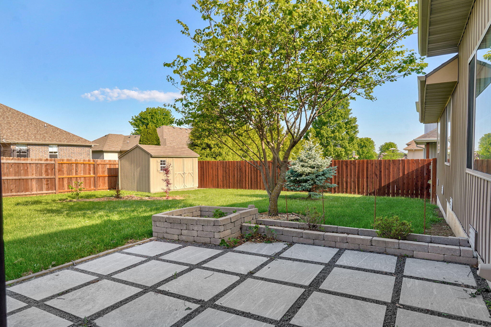 main property photo 59