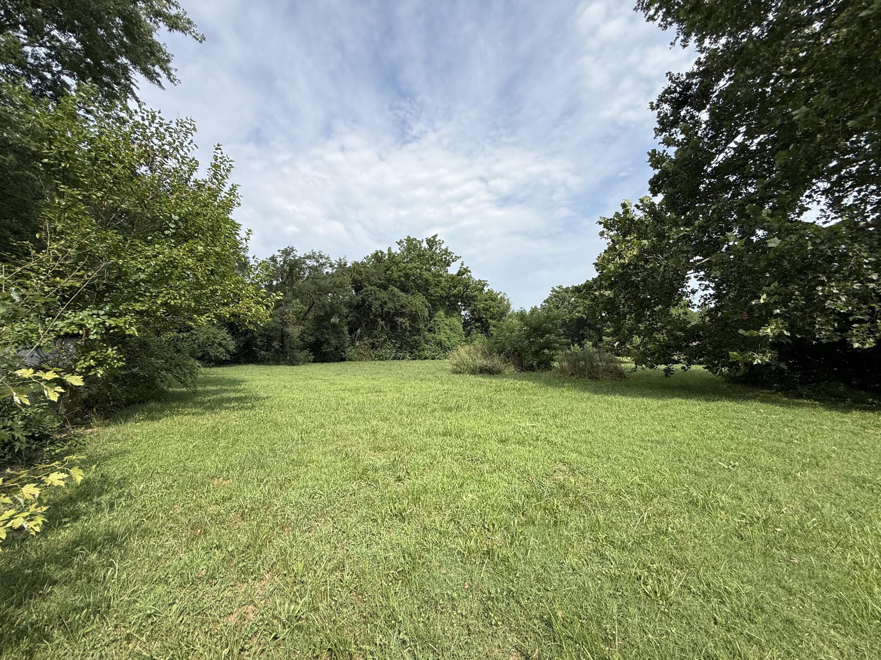 main property photo 50