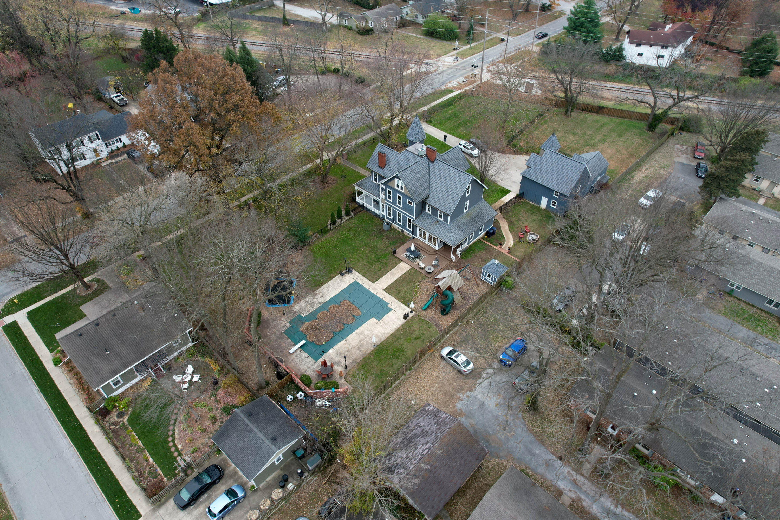 main property photo 73