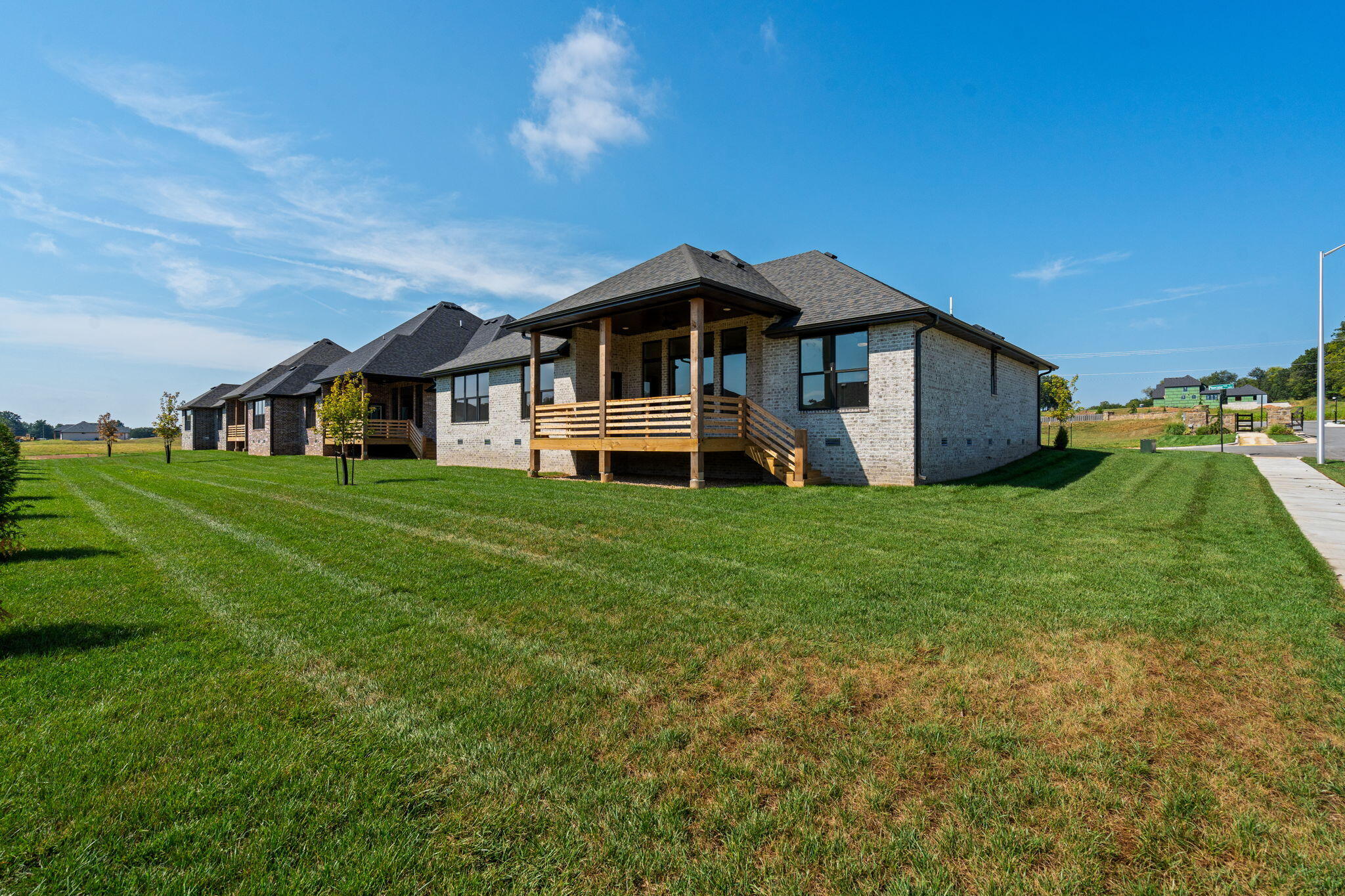 main property photo 32