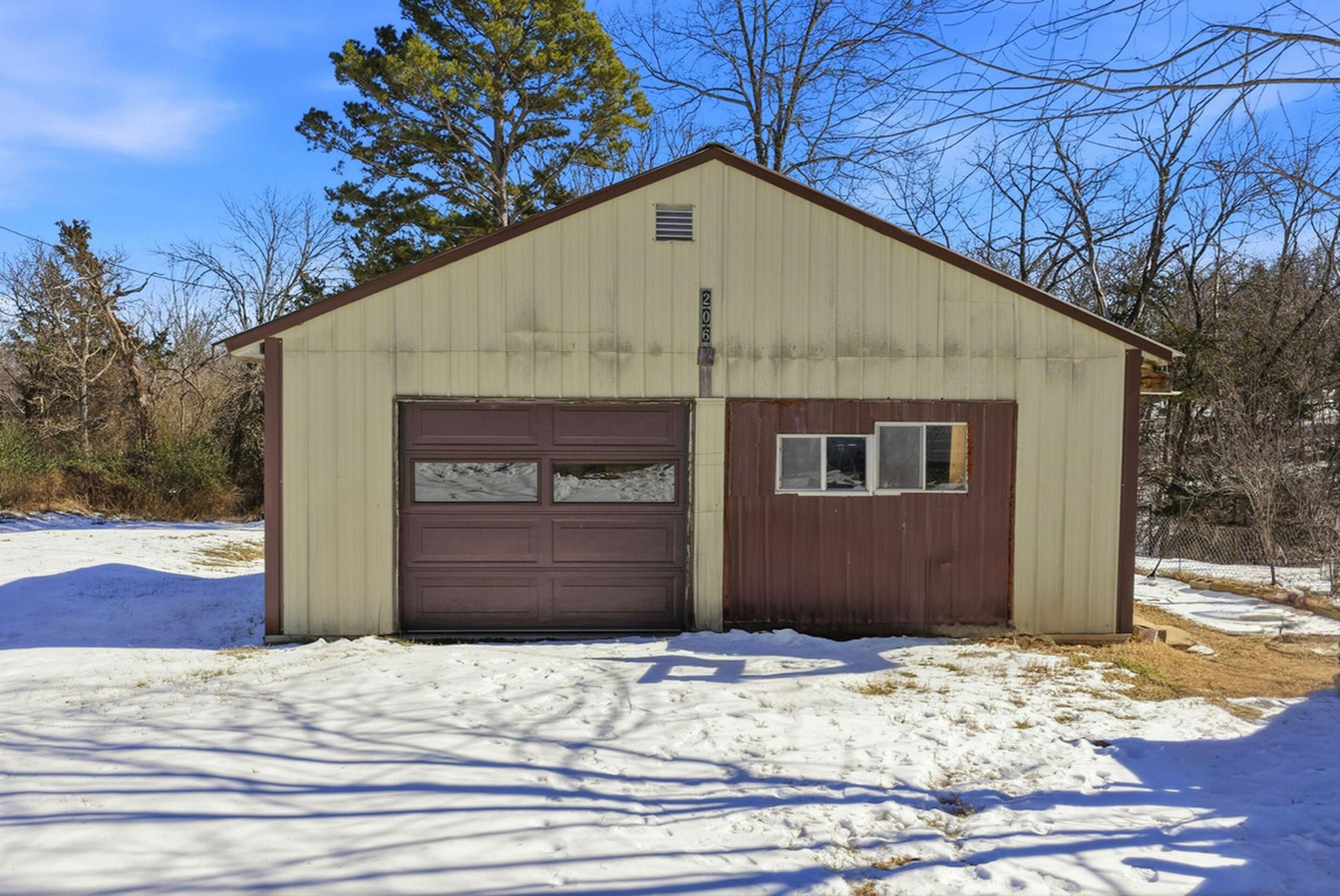 main property photo 54